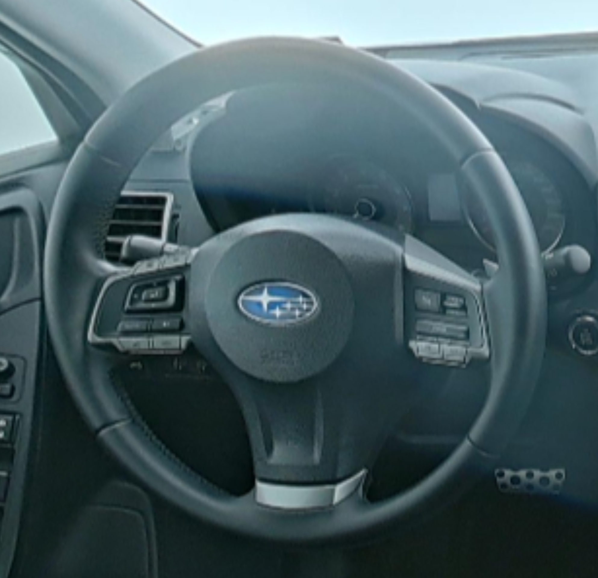 Subaru Forester 2015 — фото 10