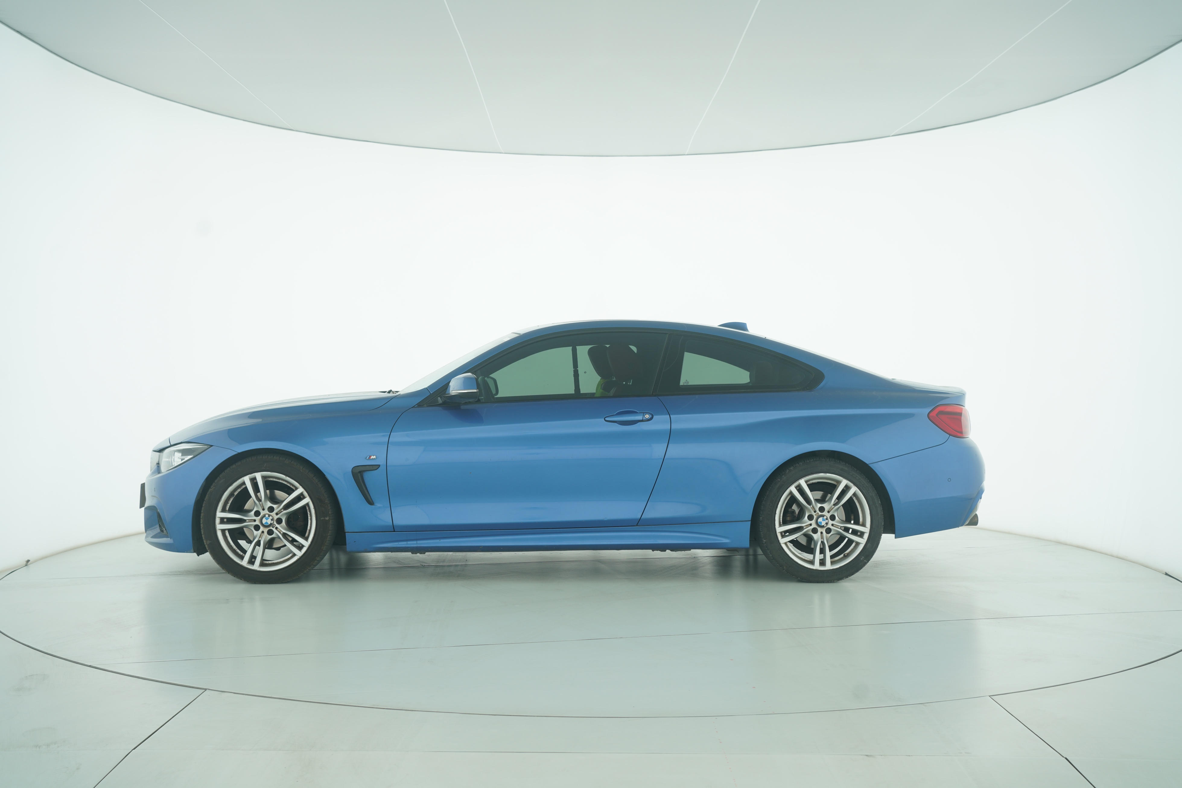 BMW 4 Series 2017 — фото 7