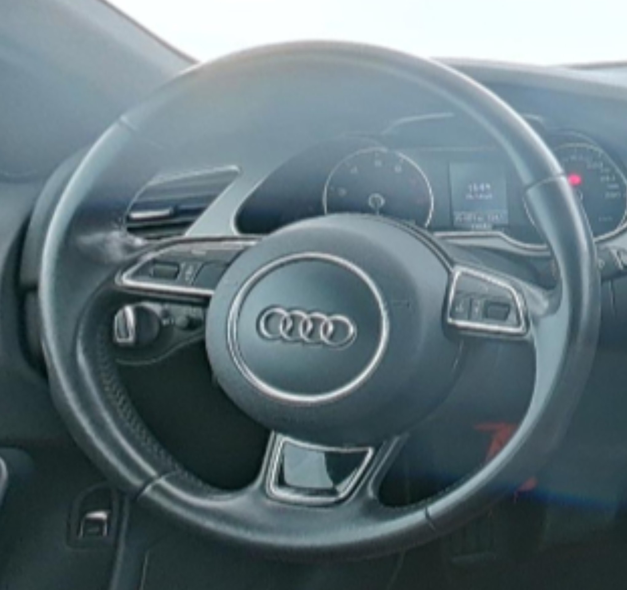 Audi A4L 2015 — фото 10