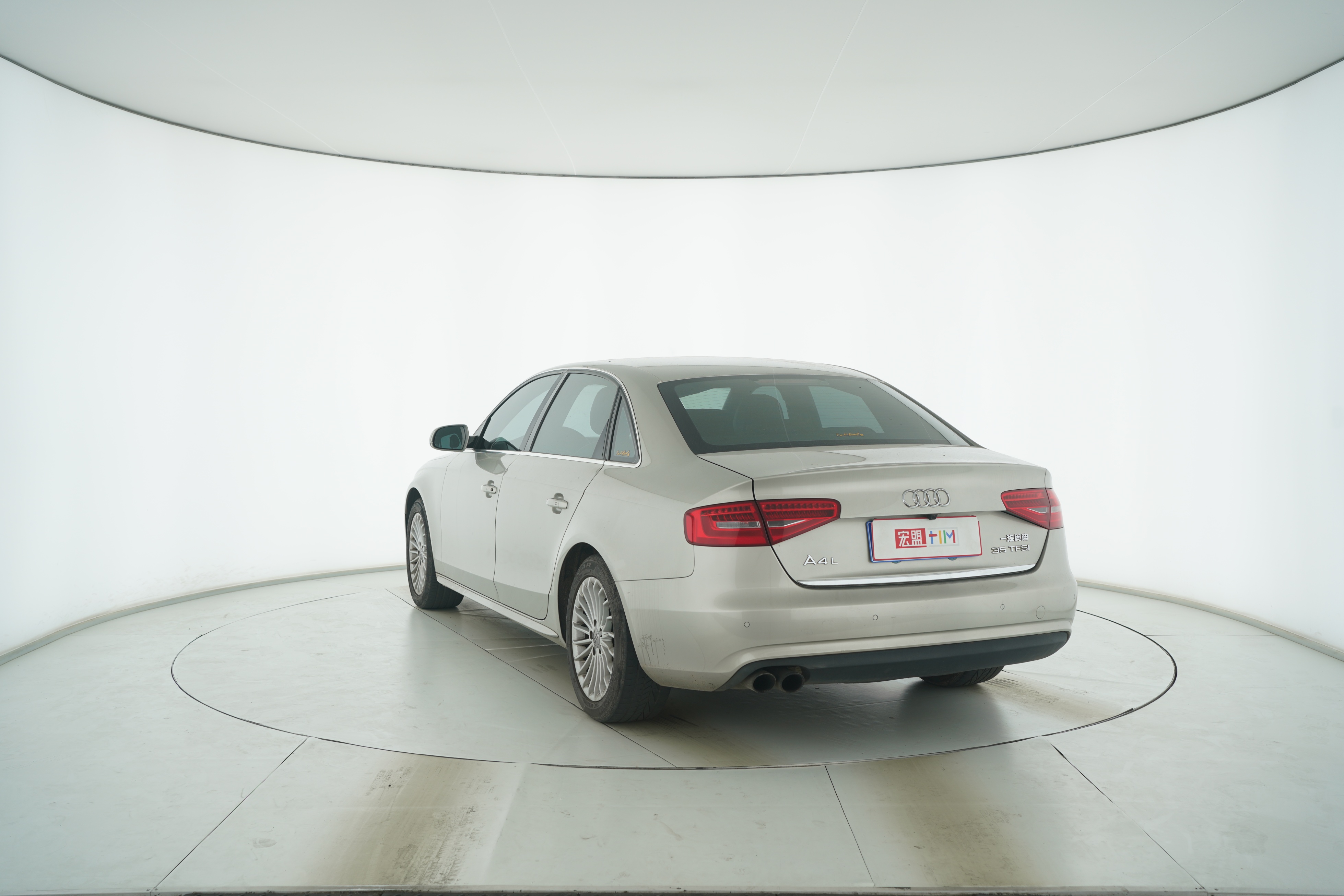 Audi A4L 2015 — фото 3