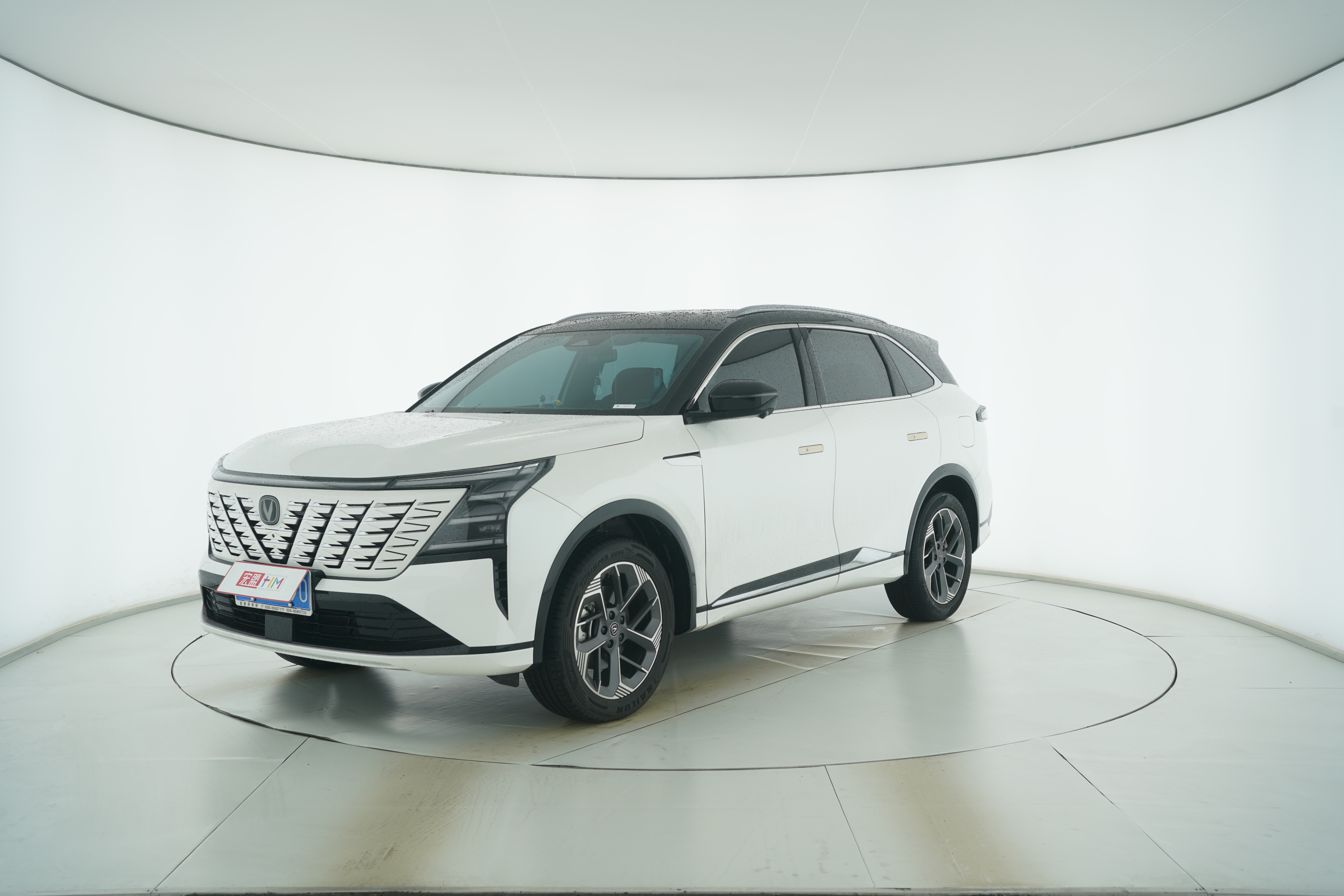 CHANGAN CS75 PLUS 2025 — фото 1
