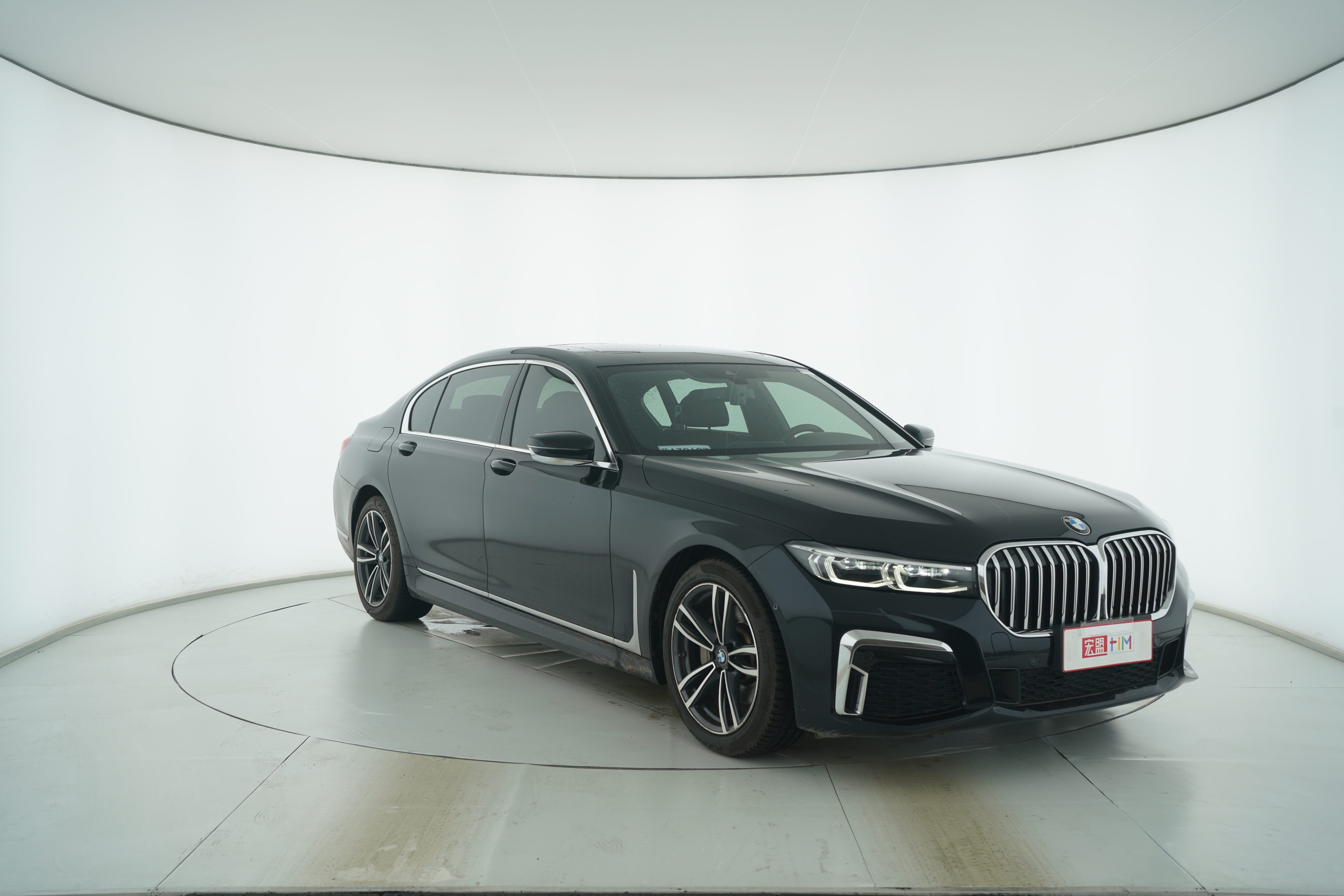 BMW 7 Series 2019 — фото 2