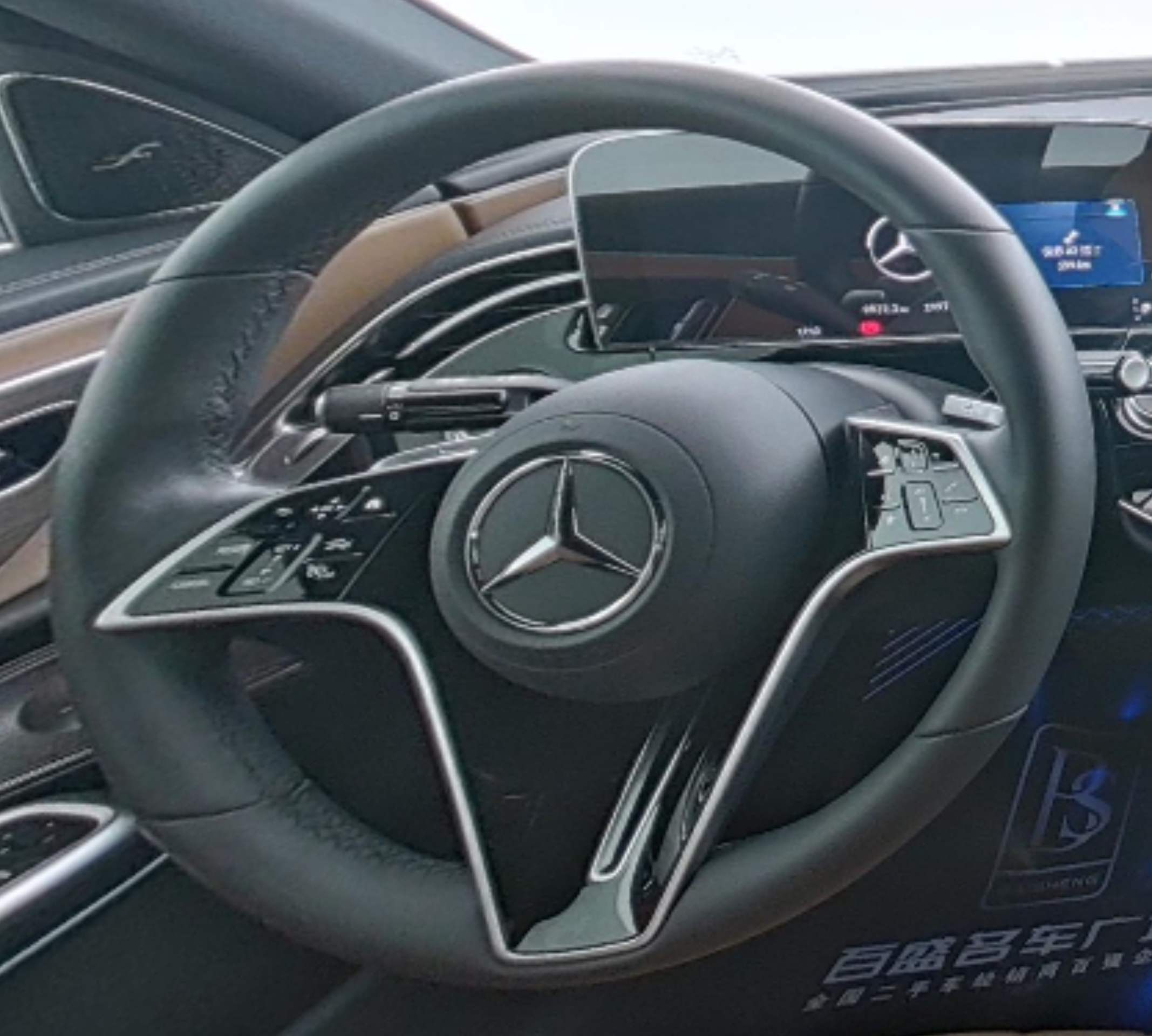 Mercedes Benz E-Class 2024 — фото 10