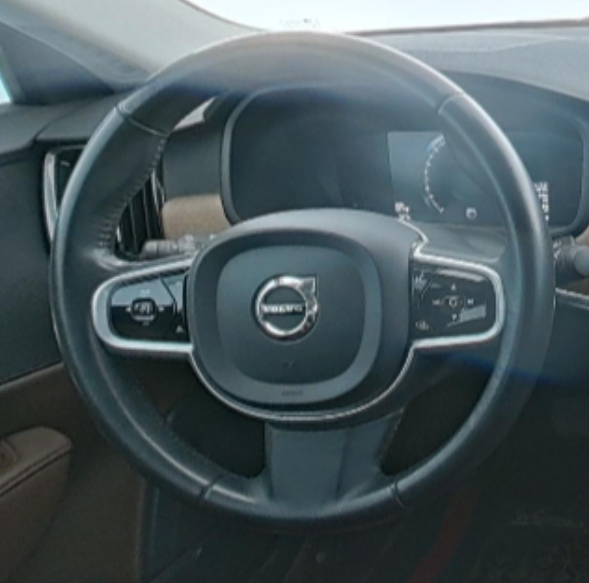 VOLVO S90 2019 — фото 10
