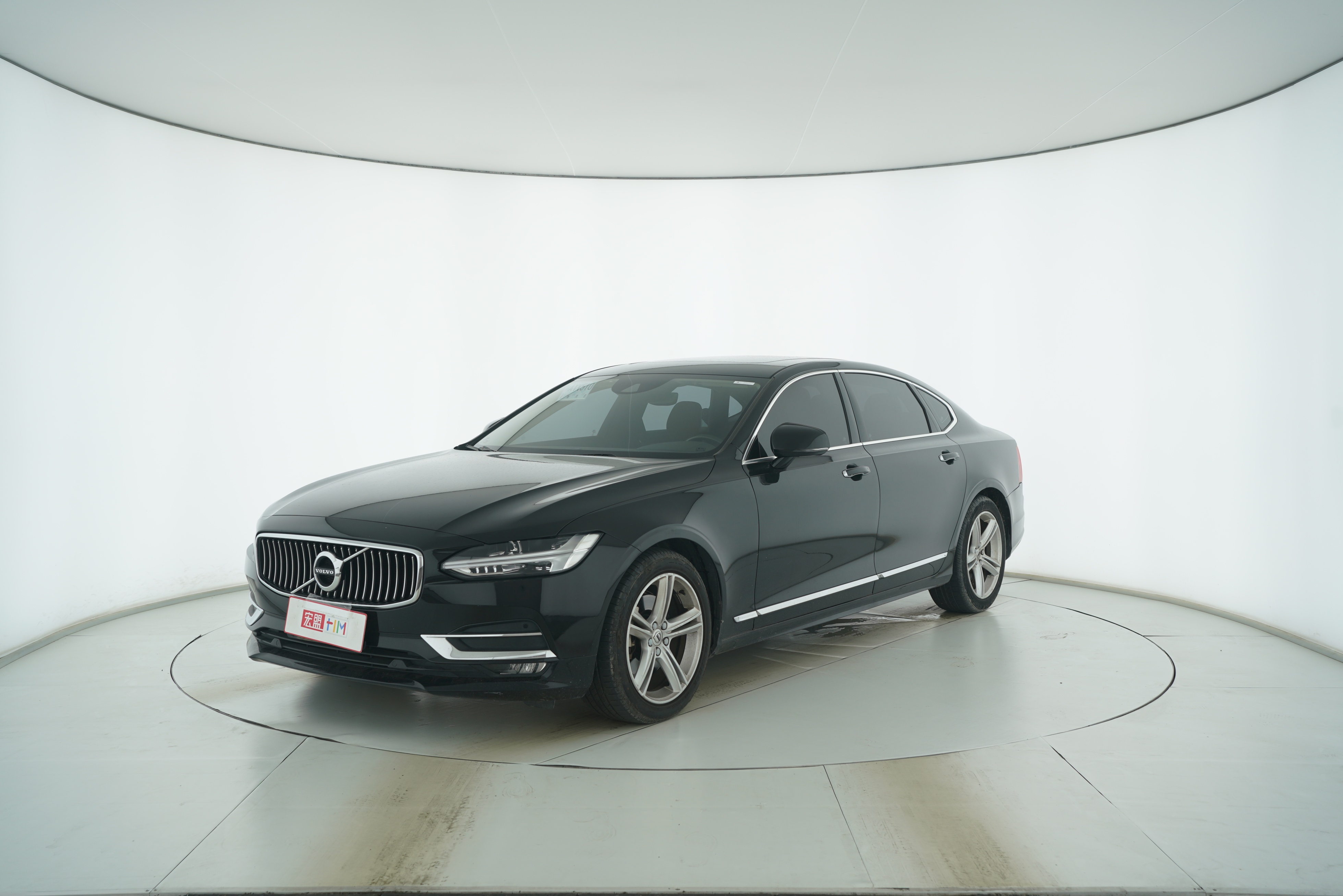 VOLVO S90 2019 — фото 1