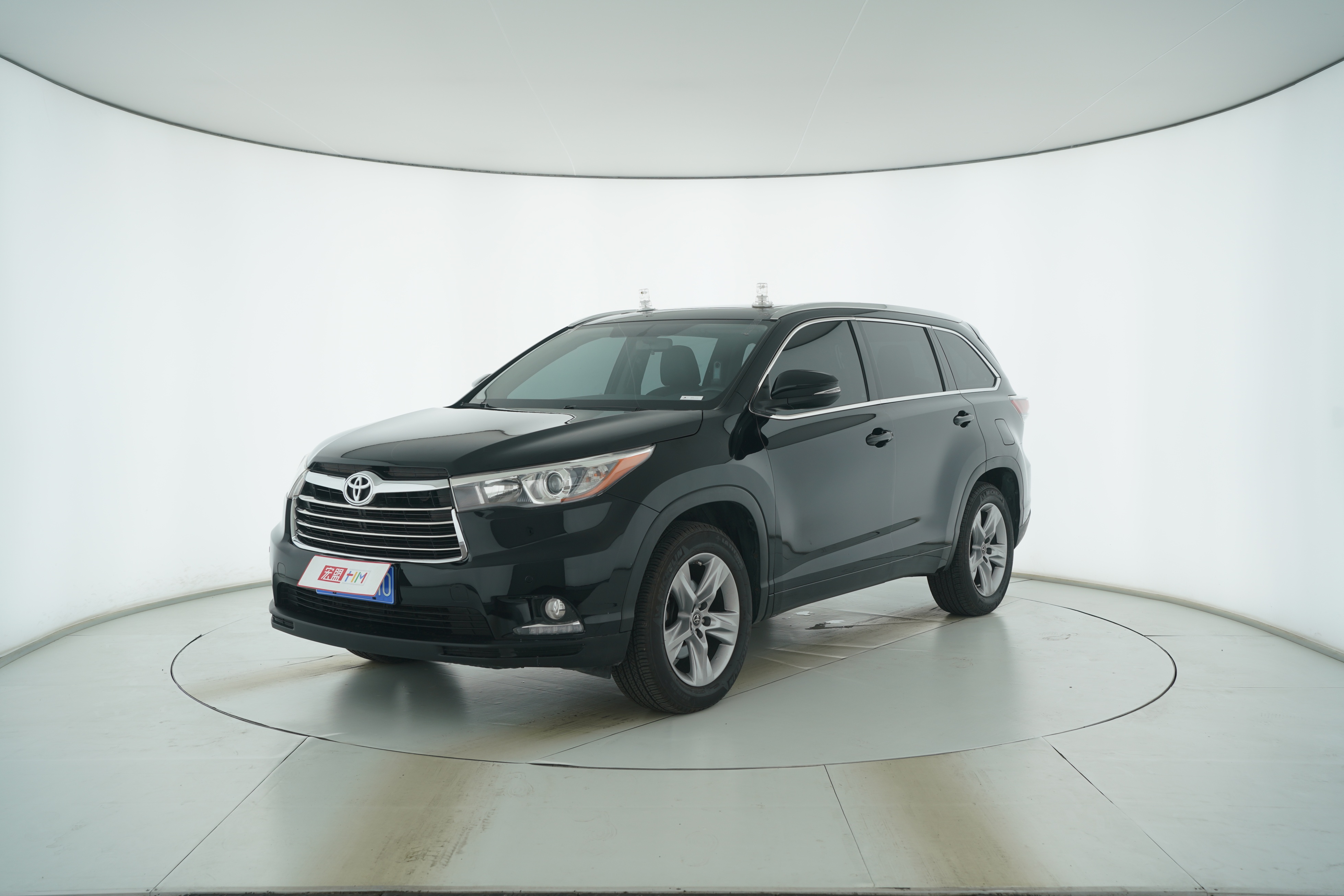 Toyota Highlander 2015 — фото 1