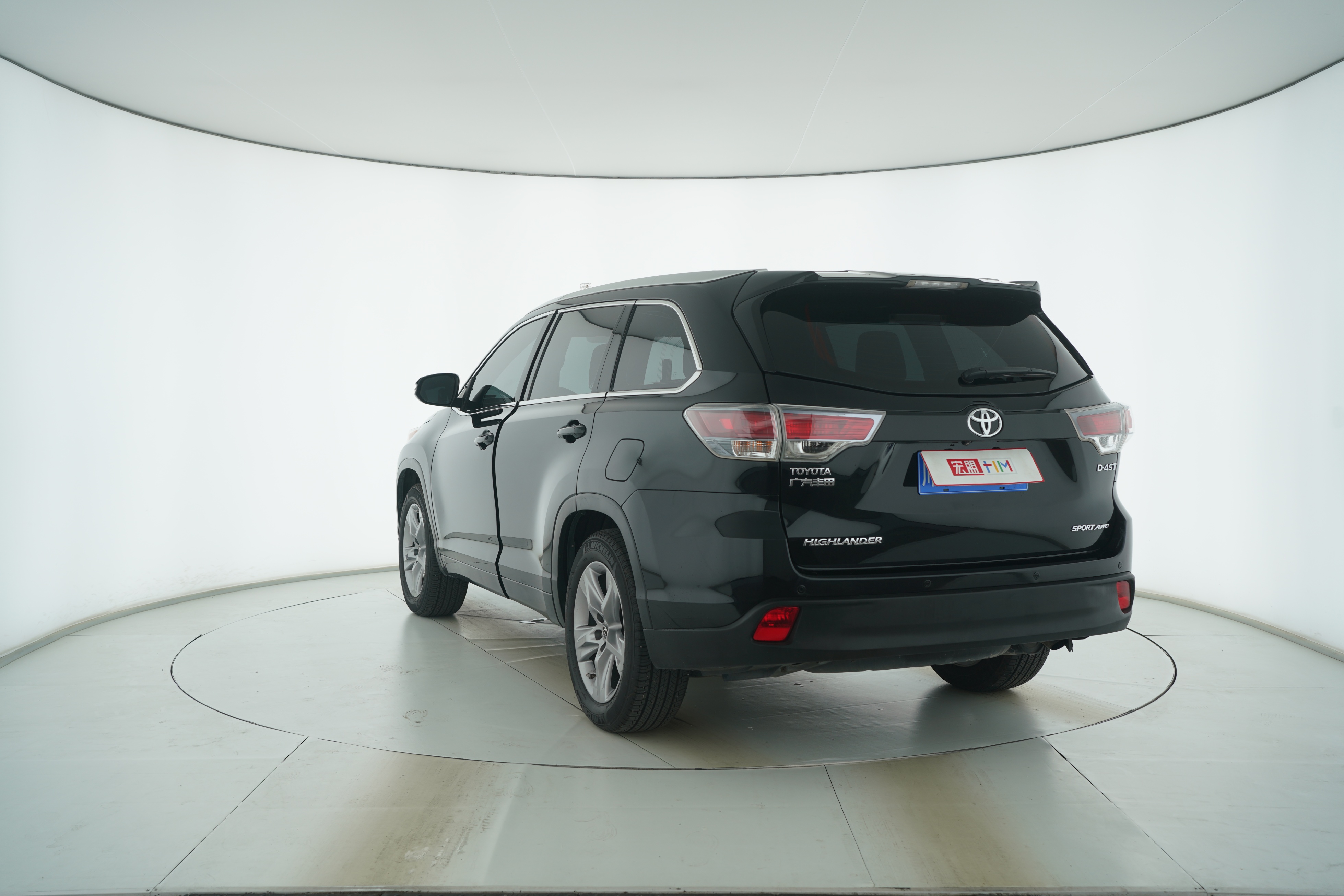 Toyota Highlander 2015 — фото 3
