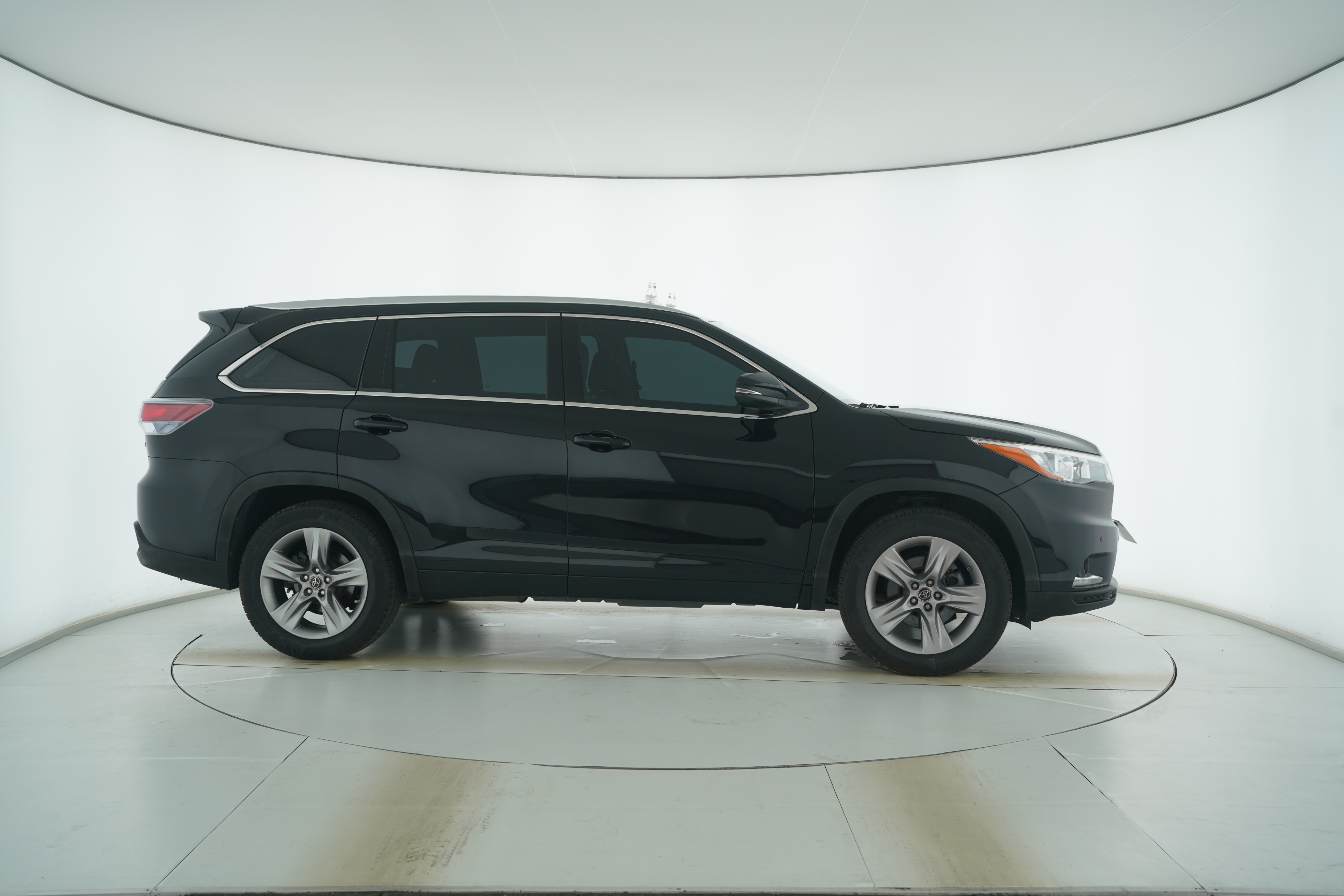 Toyota Highlander 2015 — фото 8