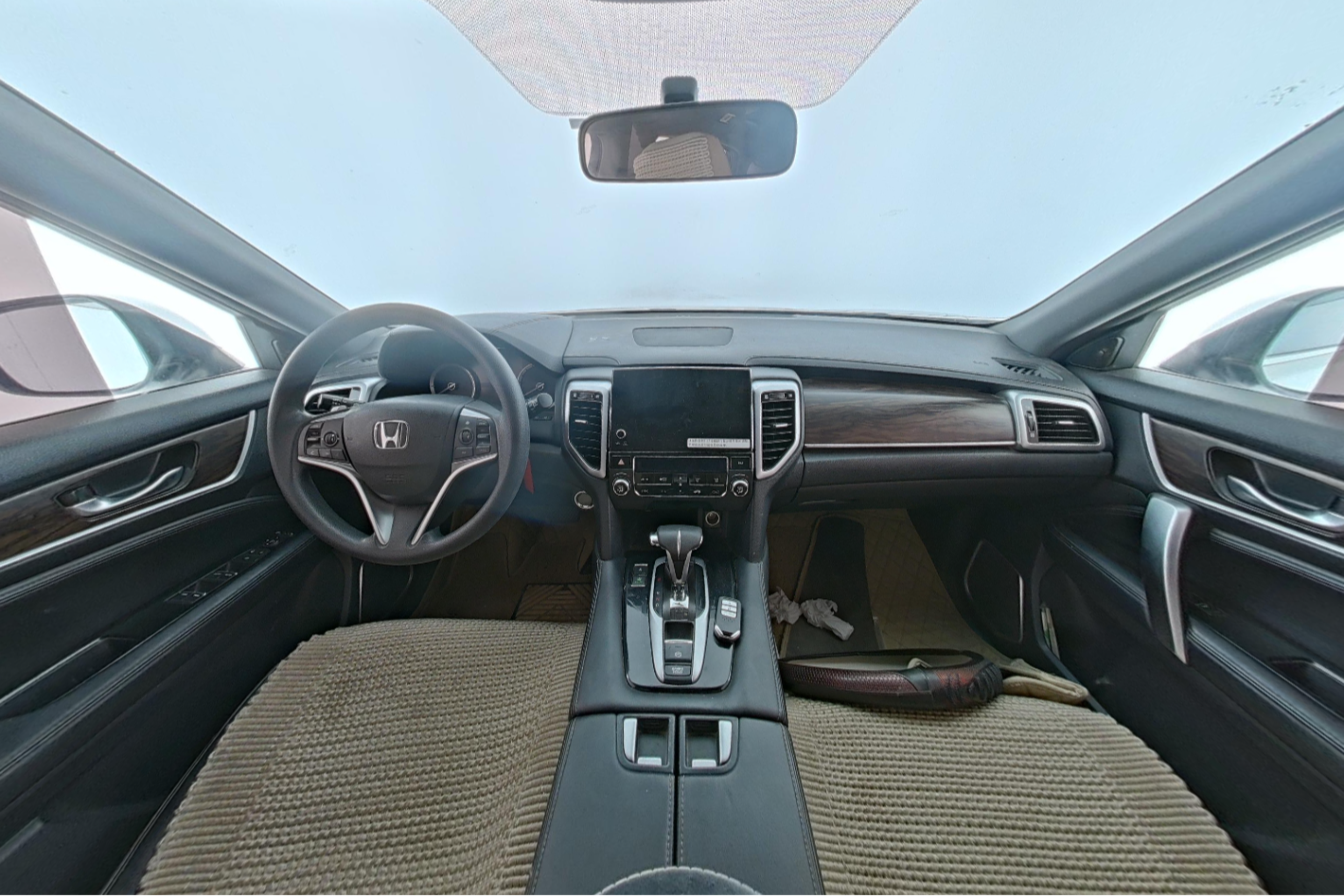 Honda UR-V 2017 — фото 9