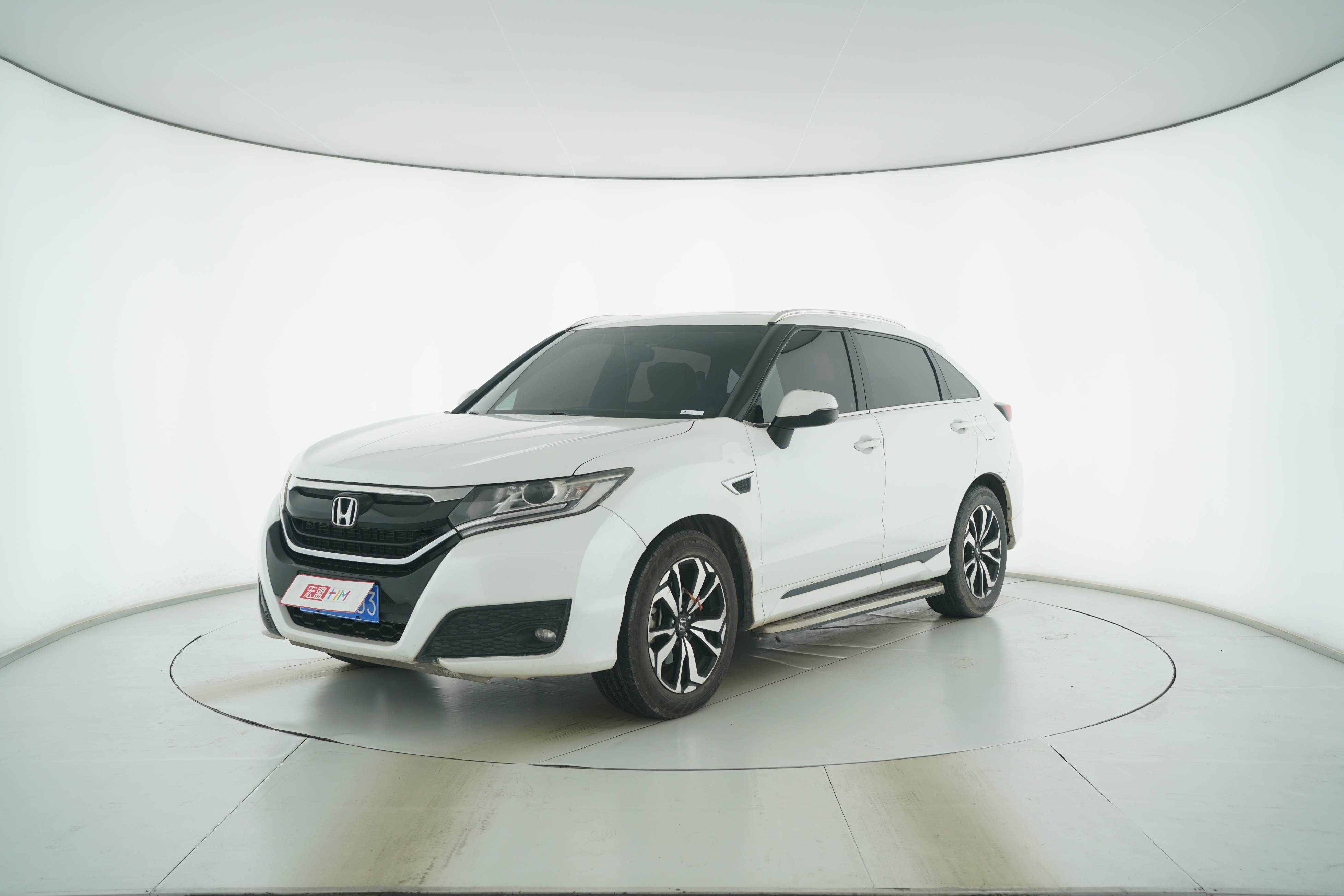 Honda UR-V 2017 — фото 1