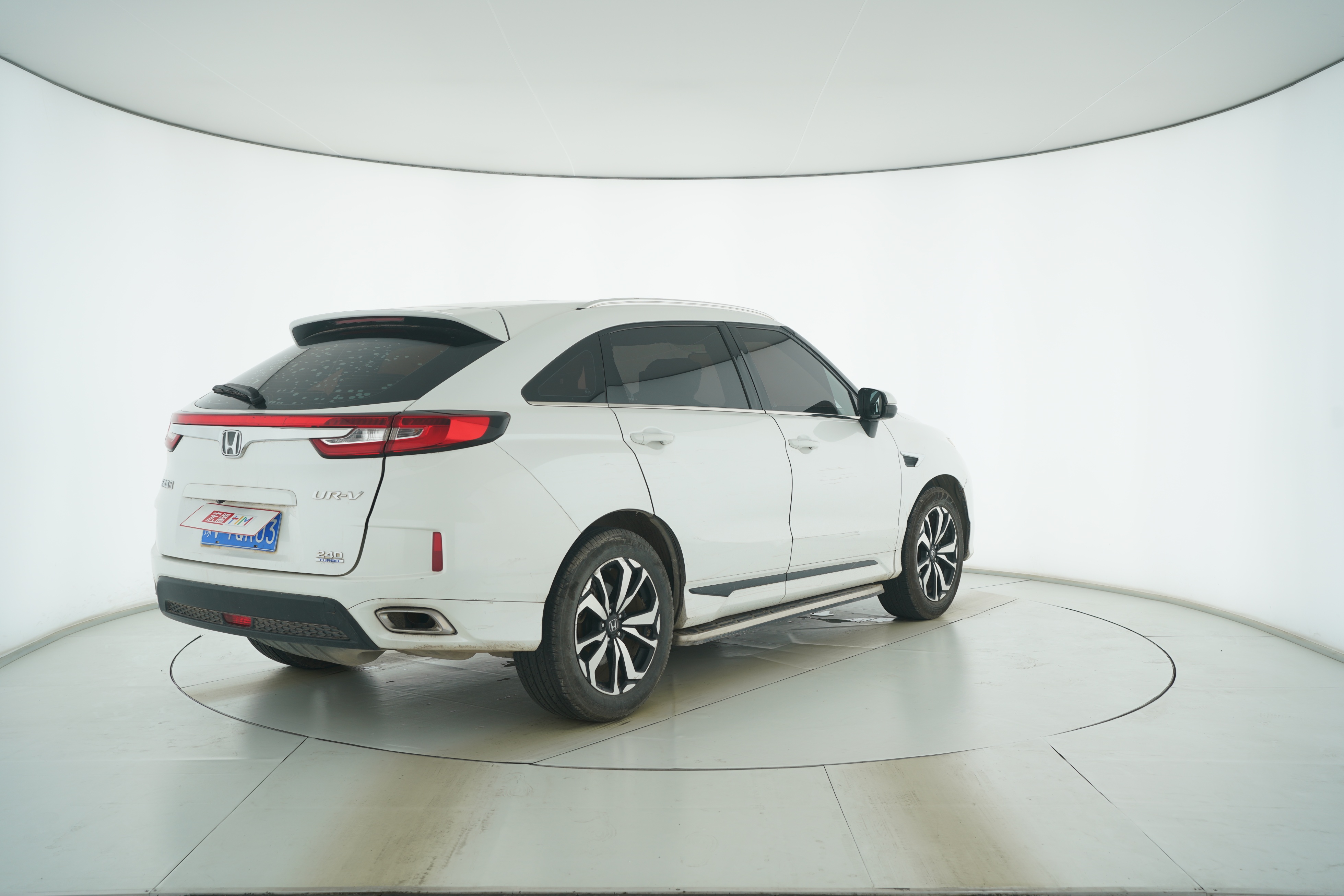 Honda UR-V 2017 — фото 4