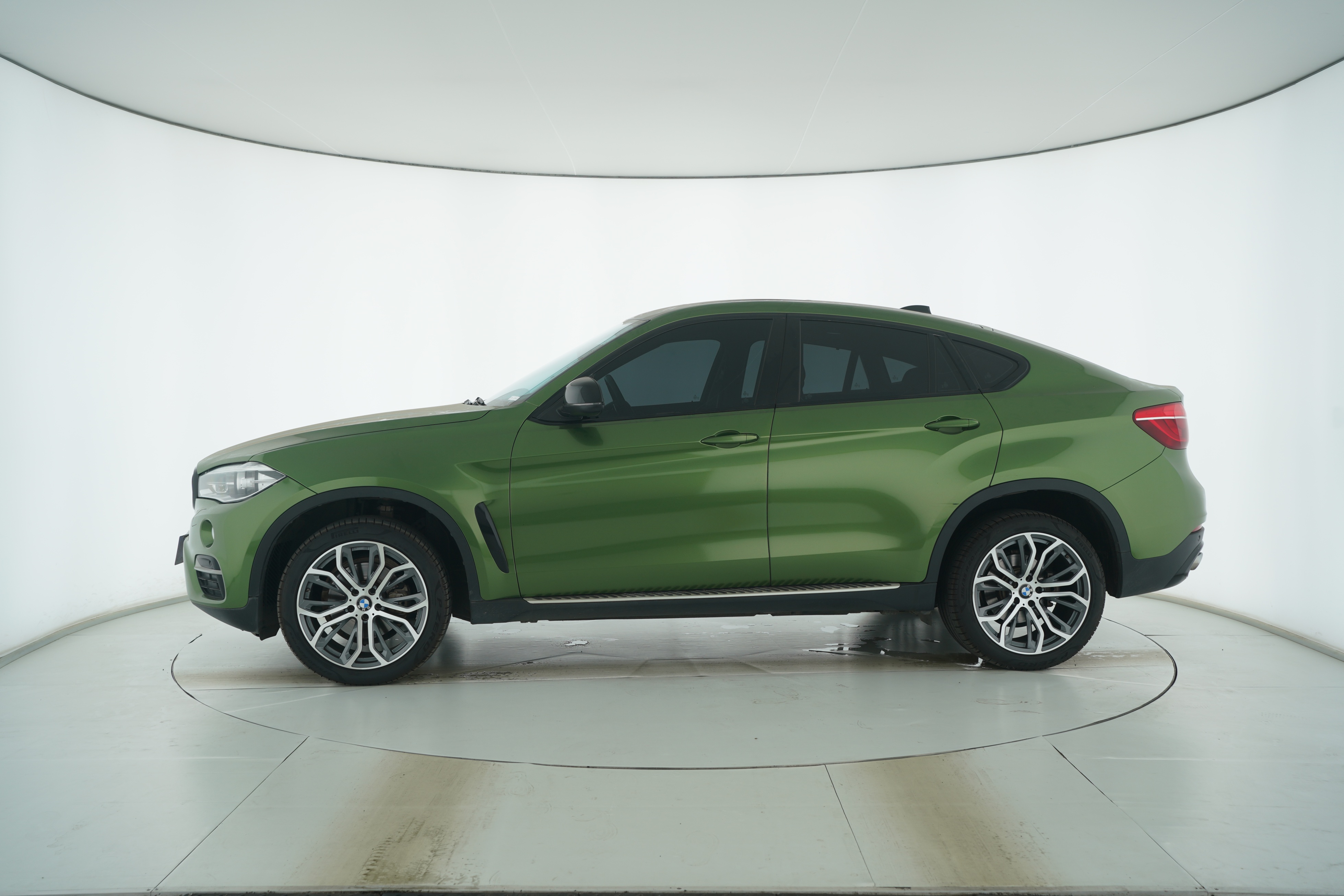 BMW X6 2015 — фото 7