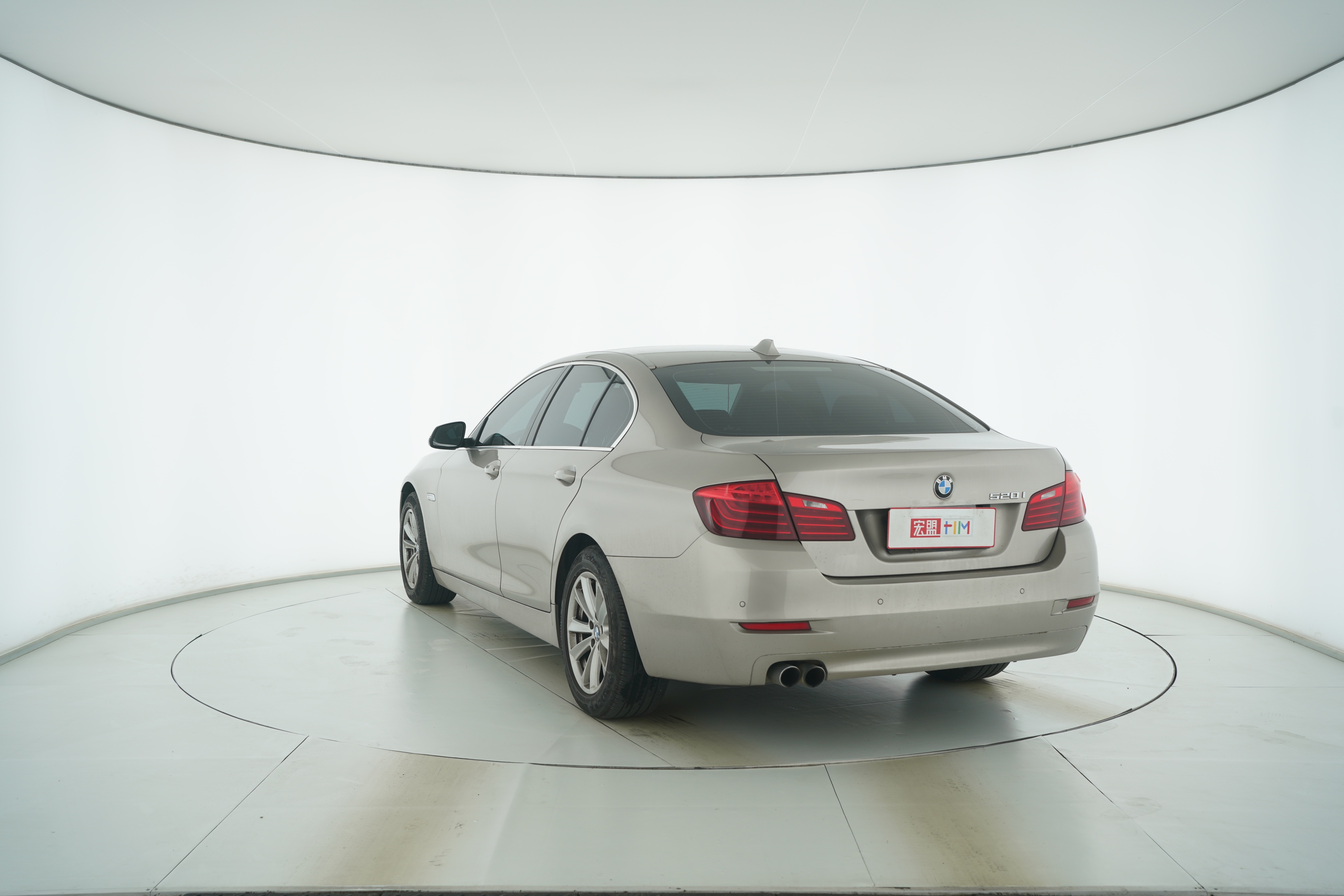BMW 5 Series (Import) 2015 — фото 3