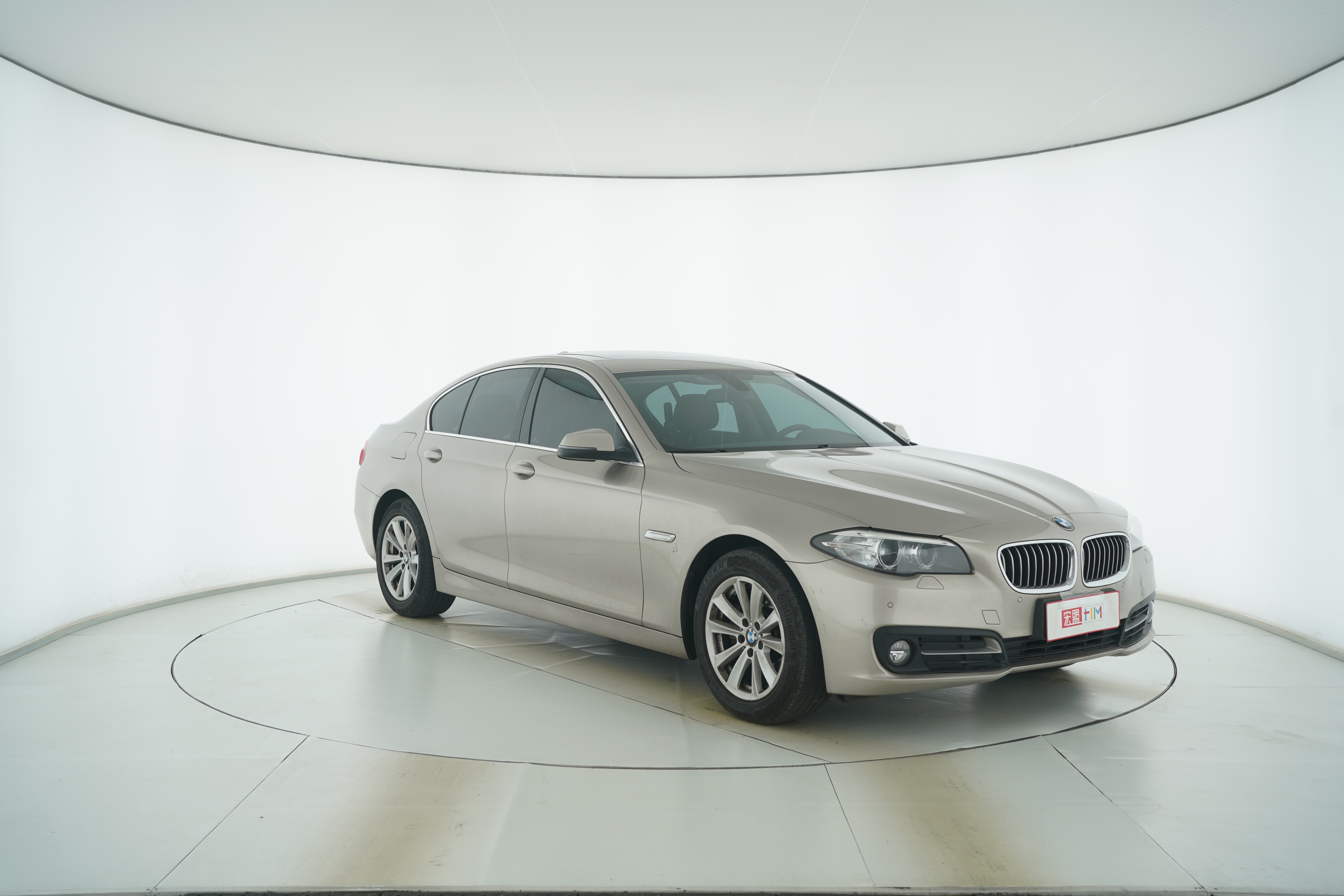 BMW 5 Series (Import) 2015 — фото 2