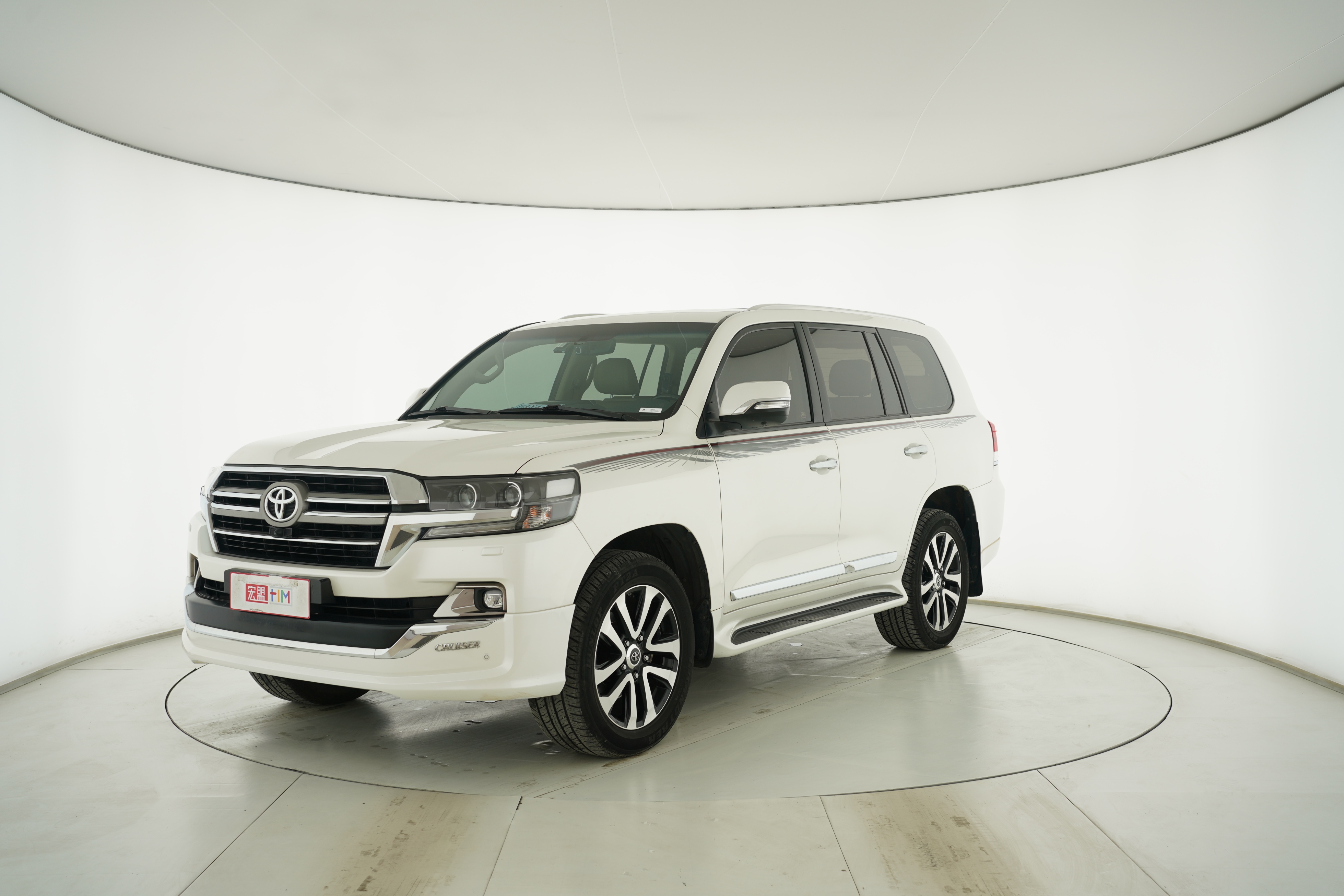 Toyota Land Cruiser (Imported) 2017 — фото 1