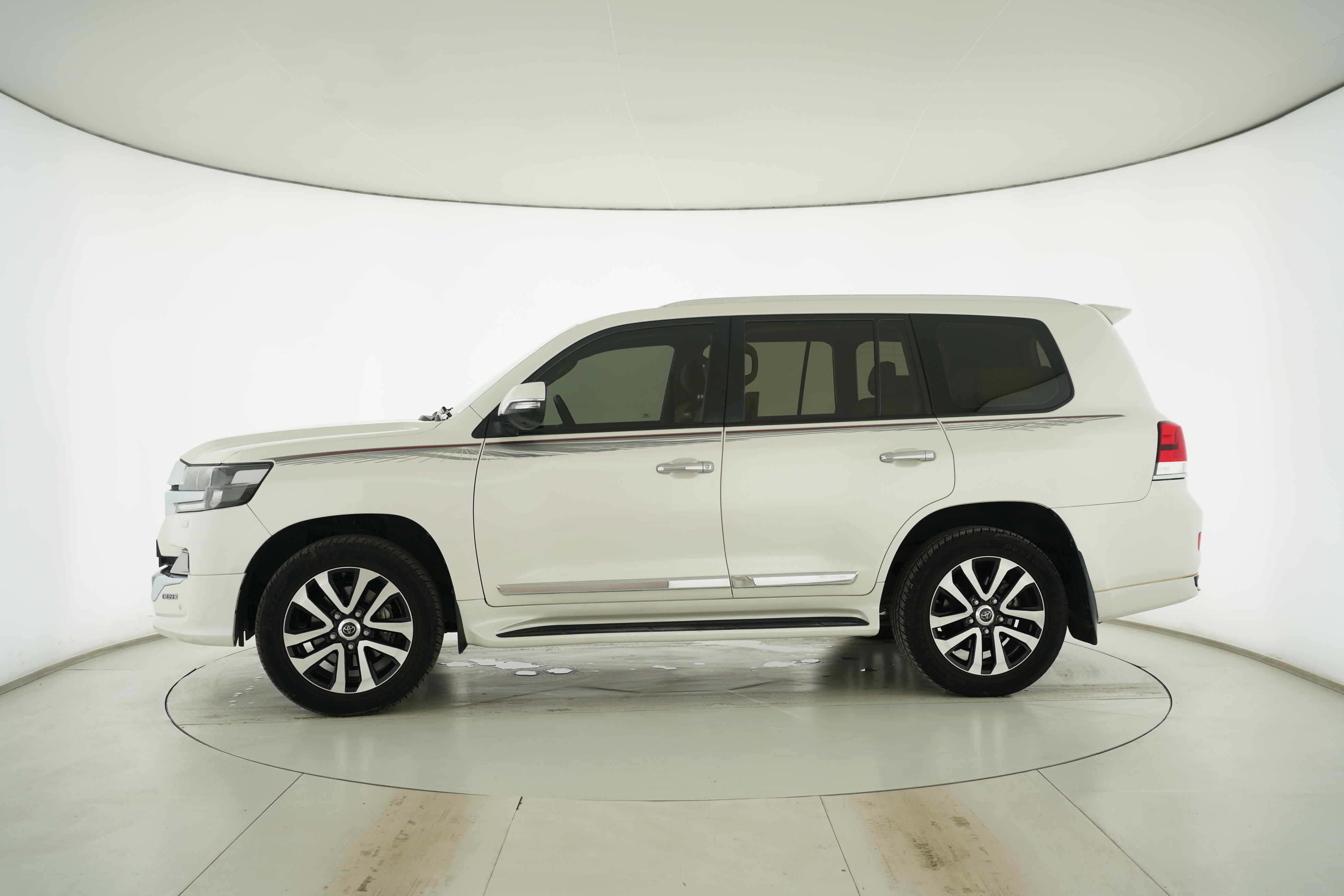 Toyota Land Cruiser (Imported) 2017 — фото 7