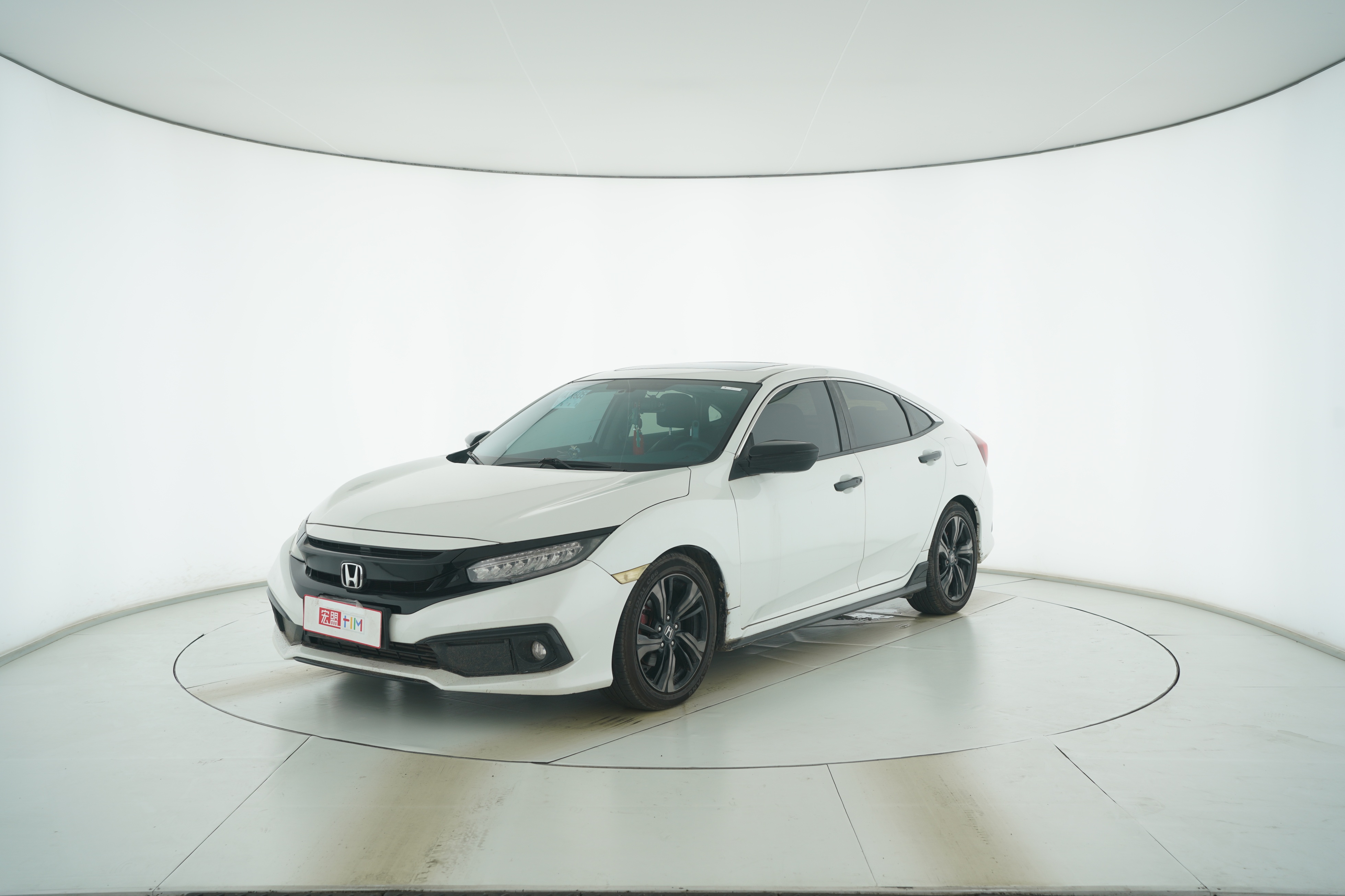 Honda "思域" 可 以 翻 译 为 "Civic" 2019 — фото 1