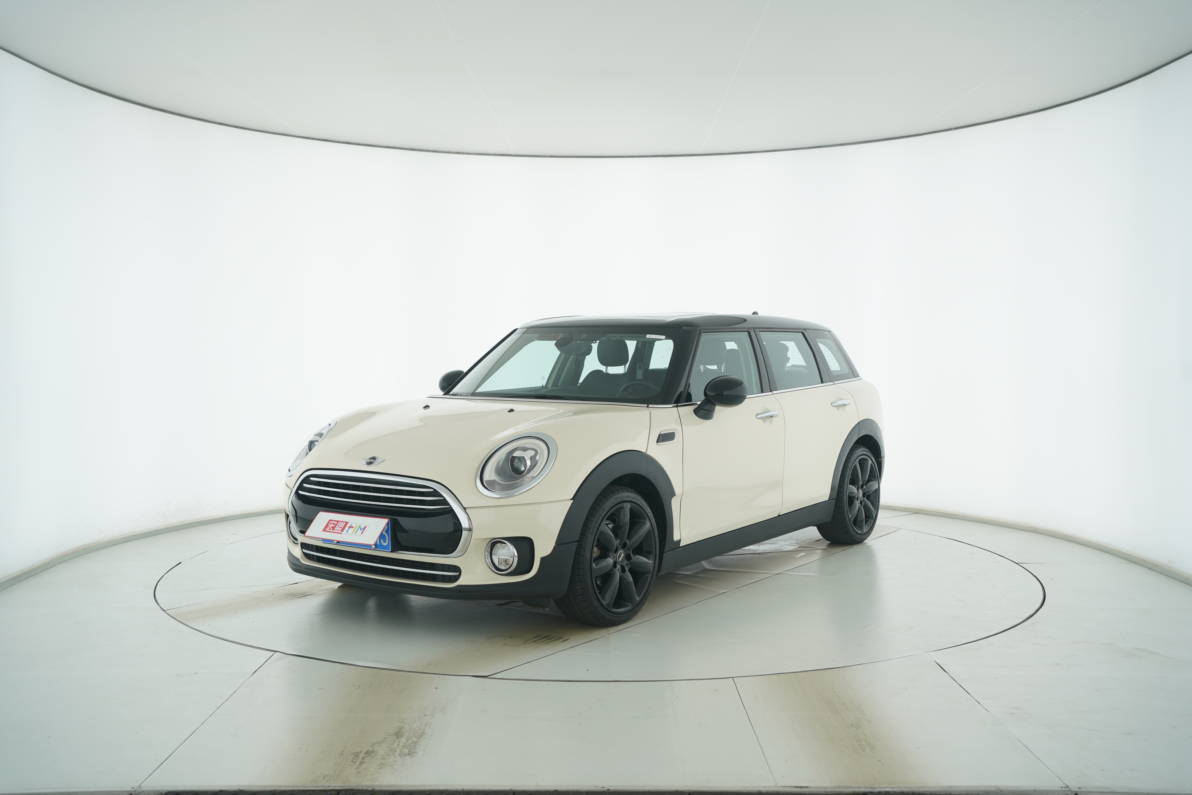 MINI CLUBMAN 2016 — фото 1