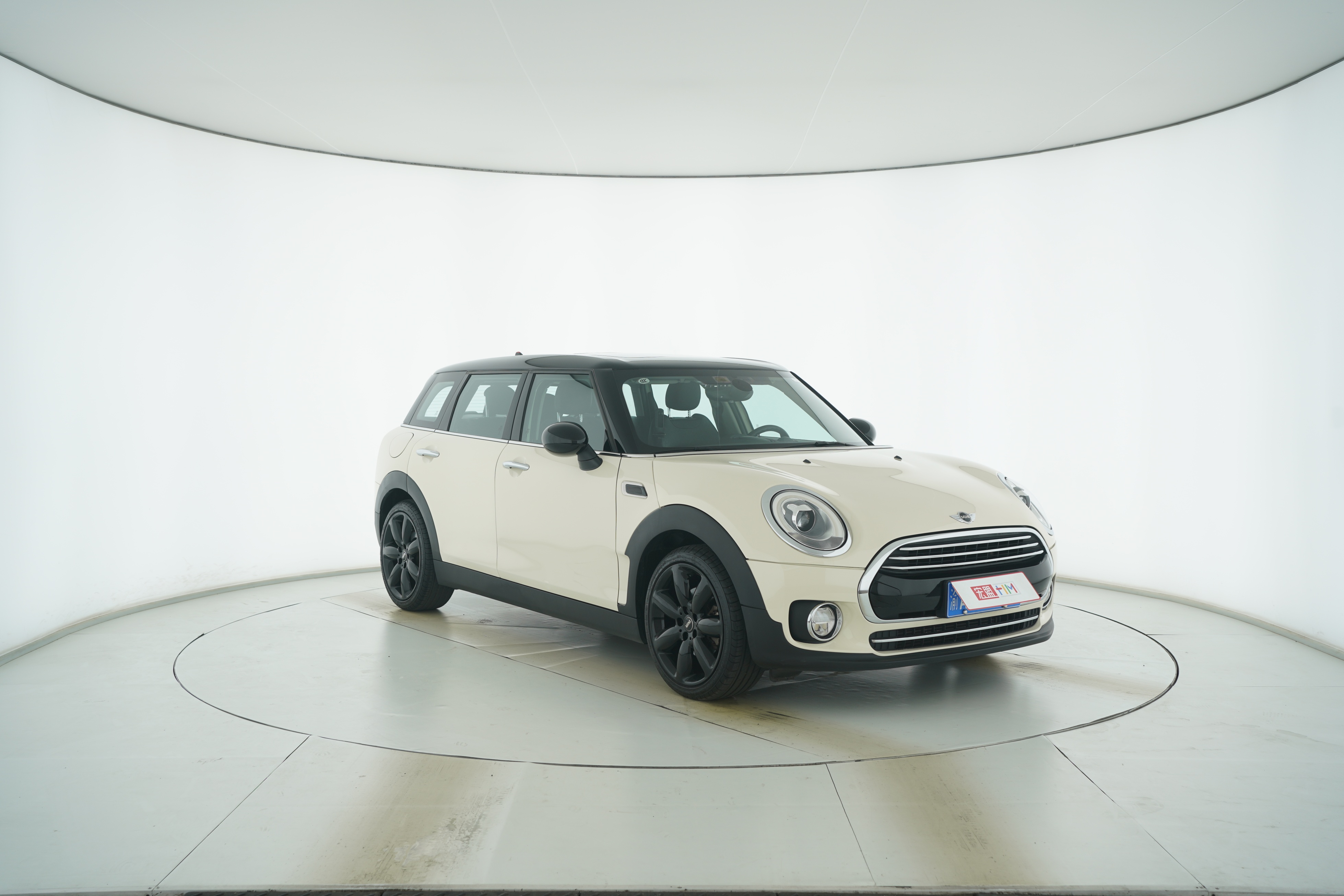 MINI CLUBMAN 2016 — фото 2