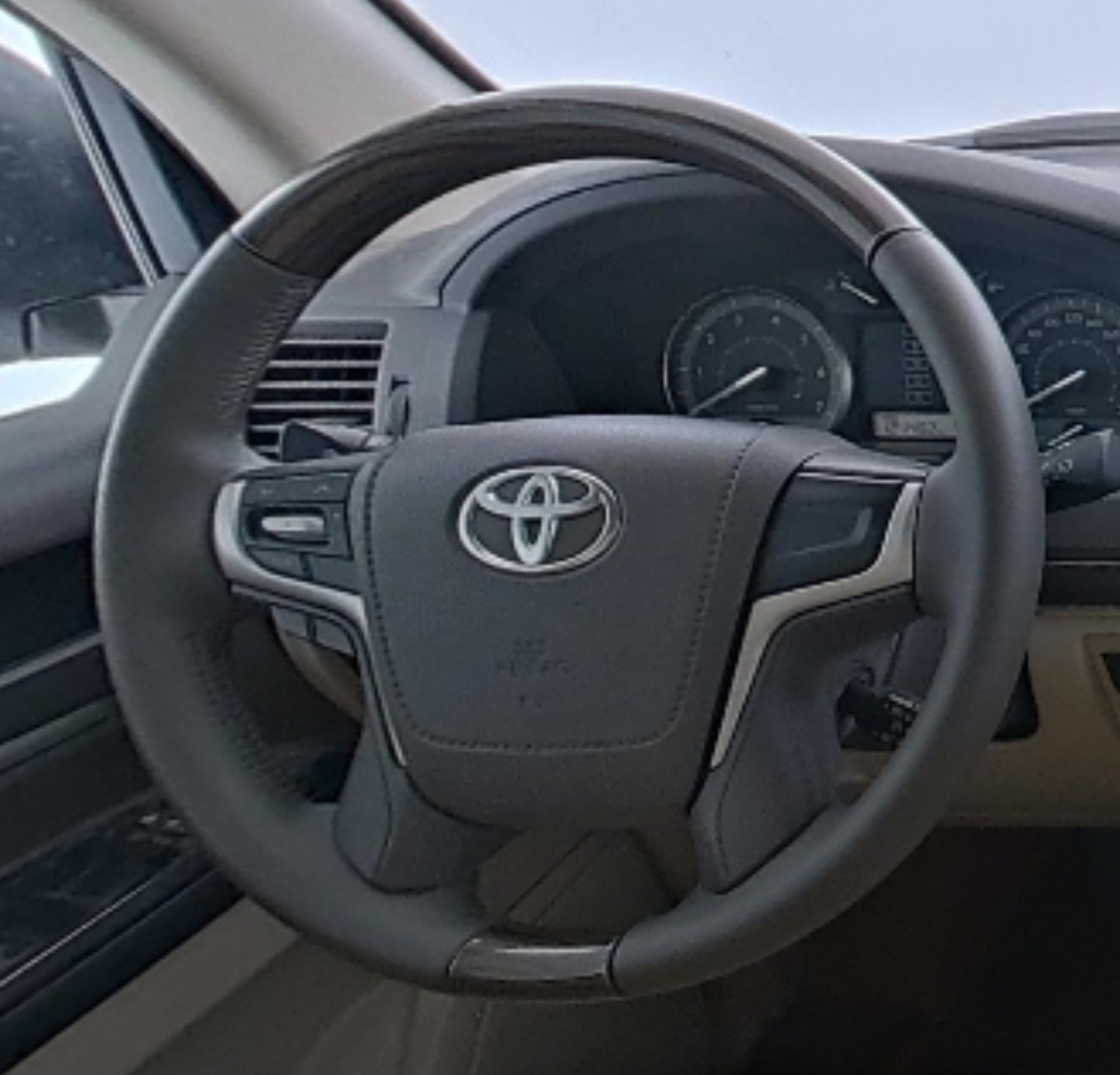 Toyota Land Cruiser (Imported) 2017 — фото 10