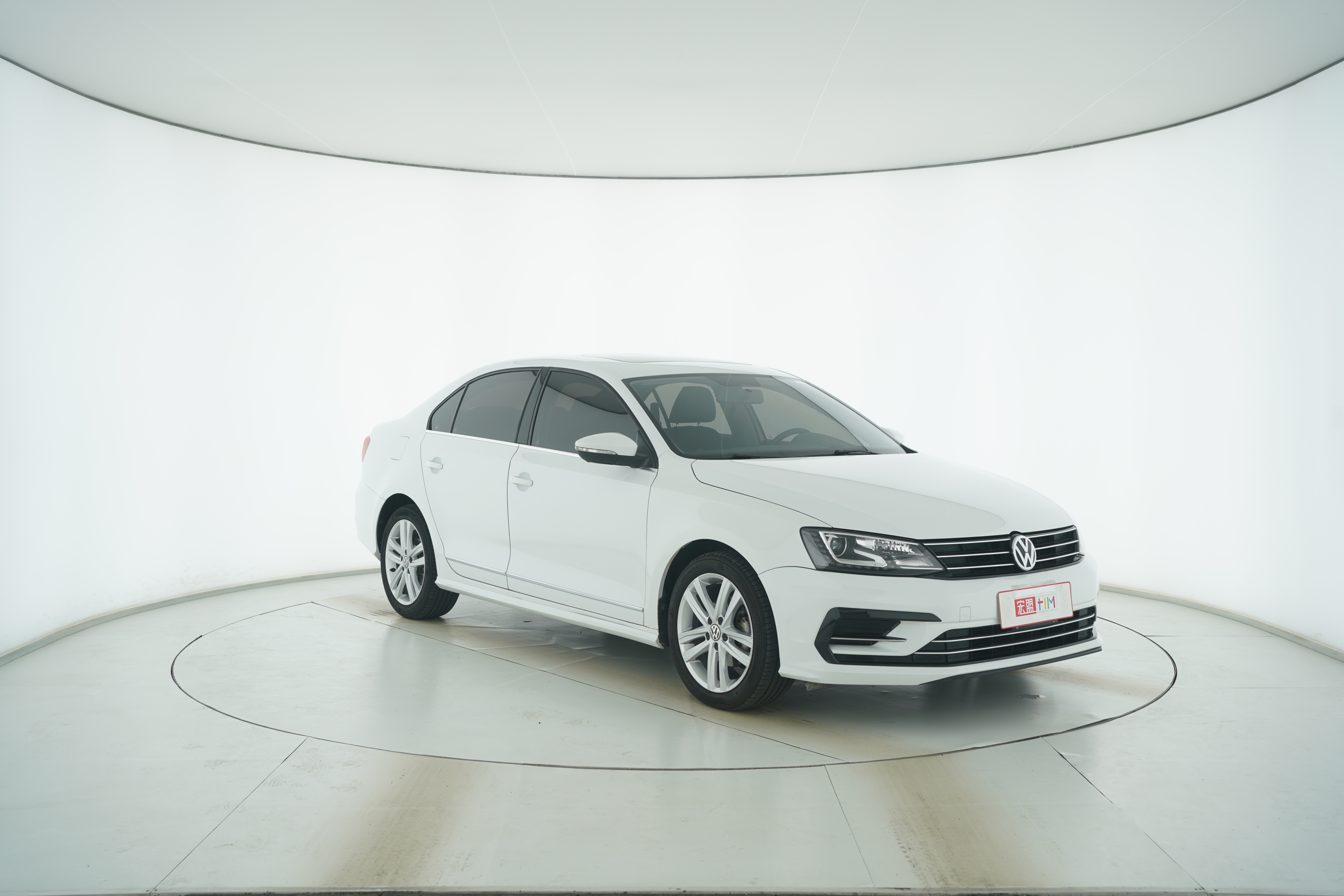 Volkswagen Jetta 2018 — фото 2