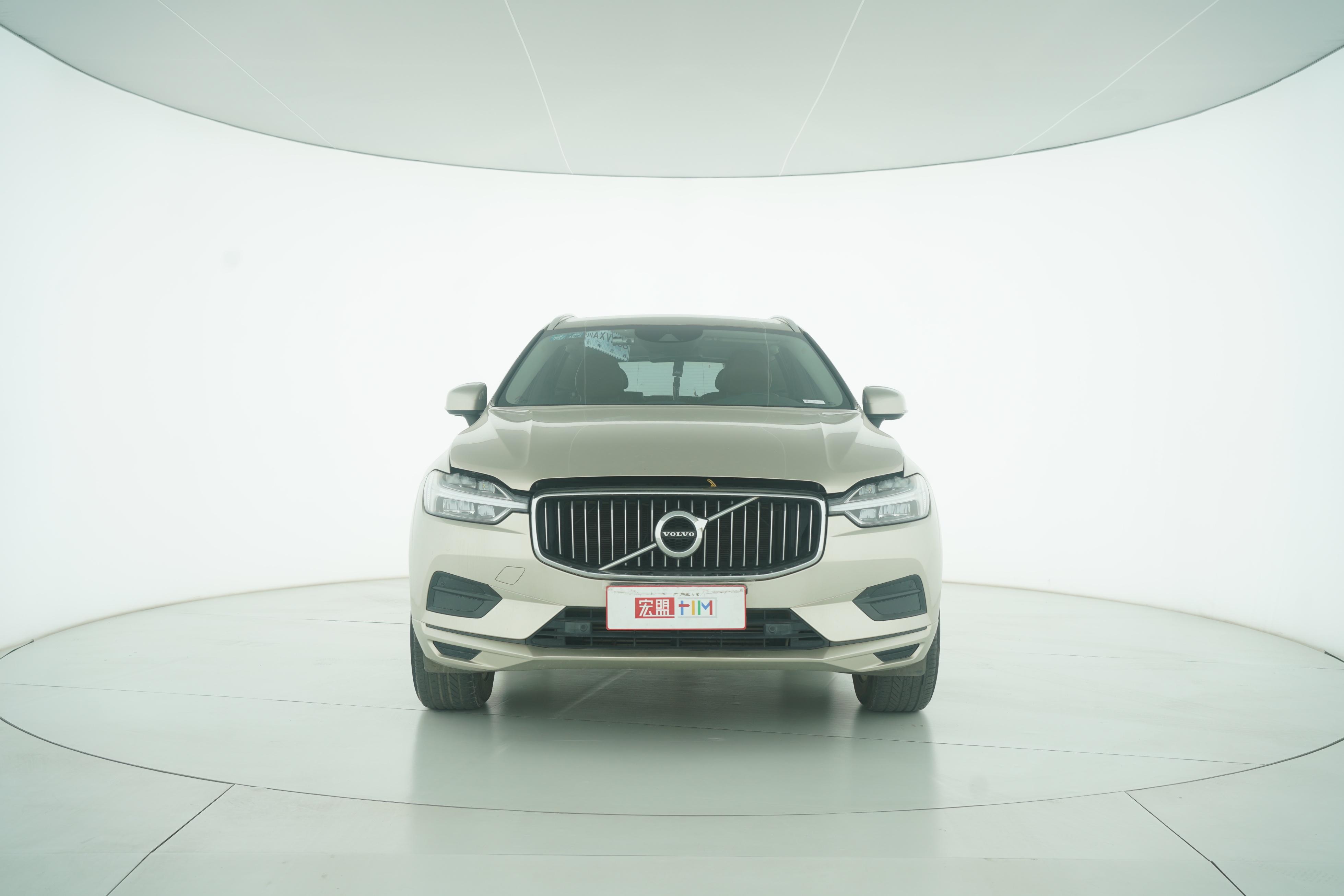 VOLVO XC60 2018 — фото 5