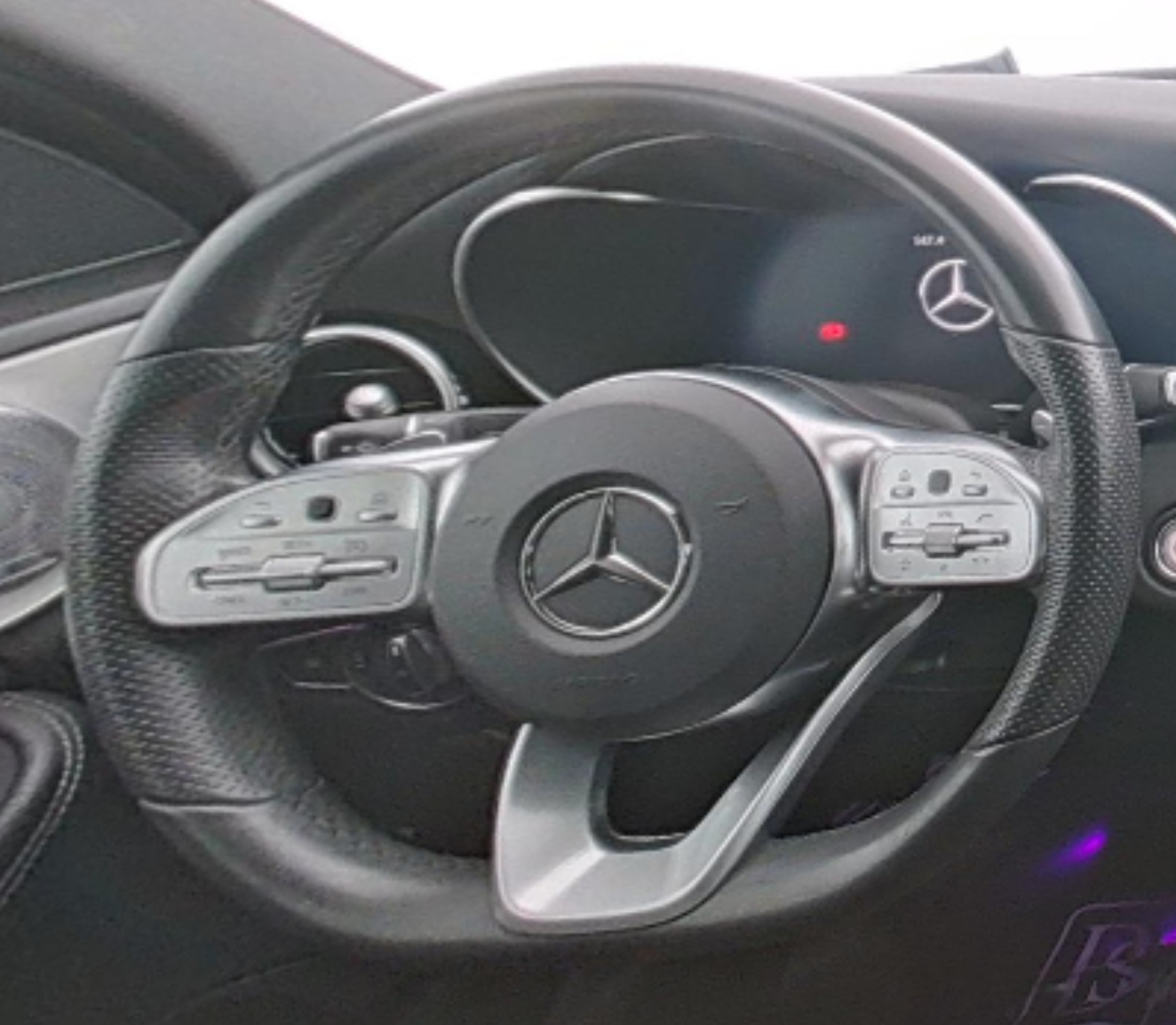 Mercedes Benz C-Class 2021 — фото 10