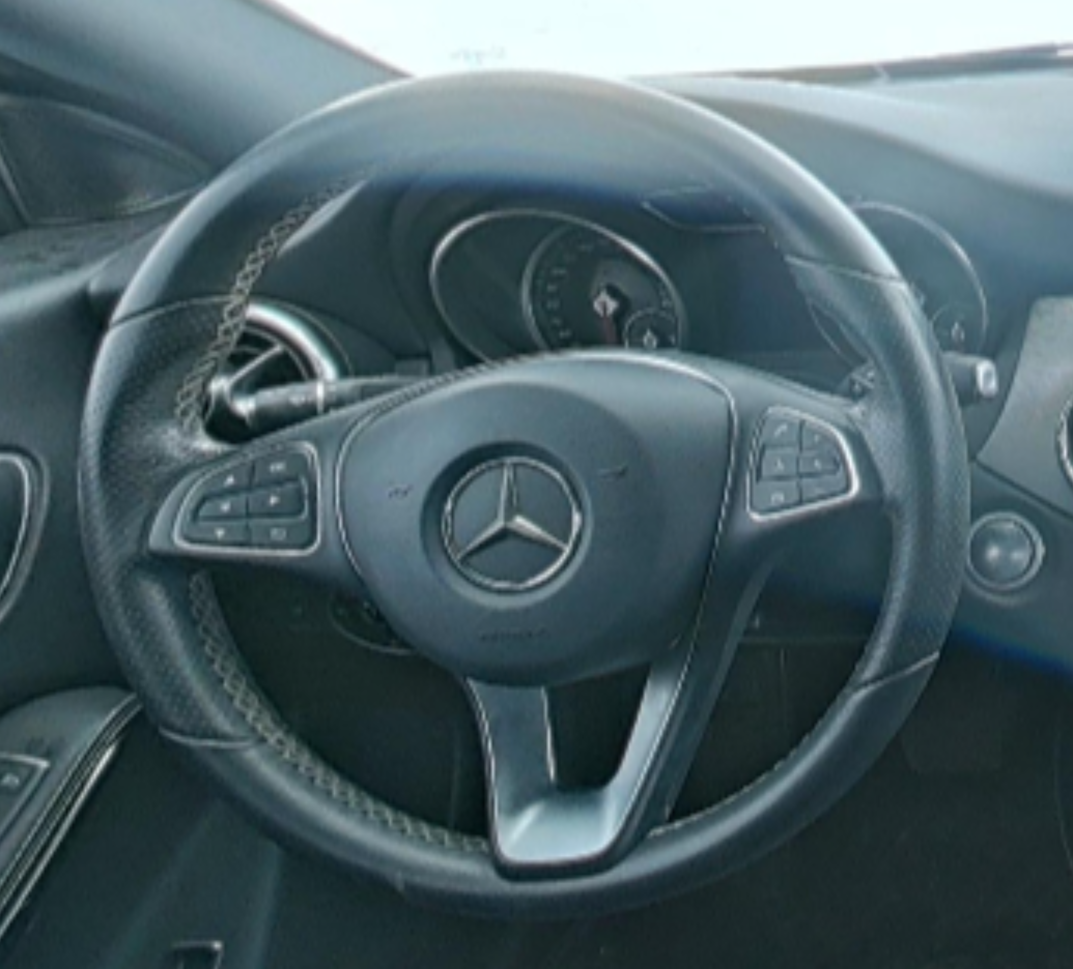 Mercedes Benz GLA-Class 2017 — фото 10