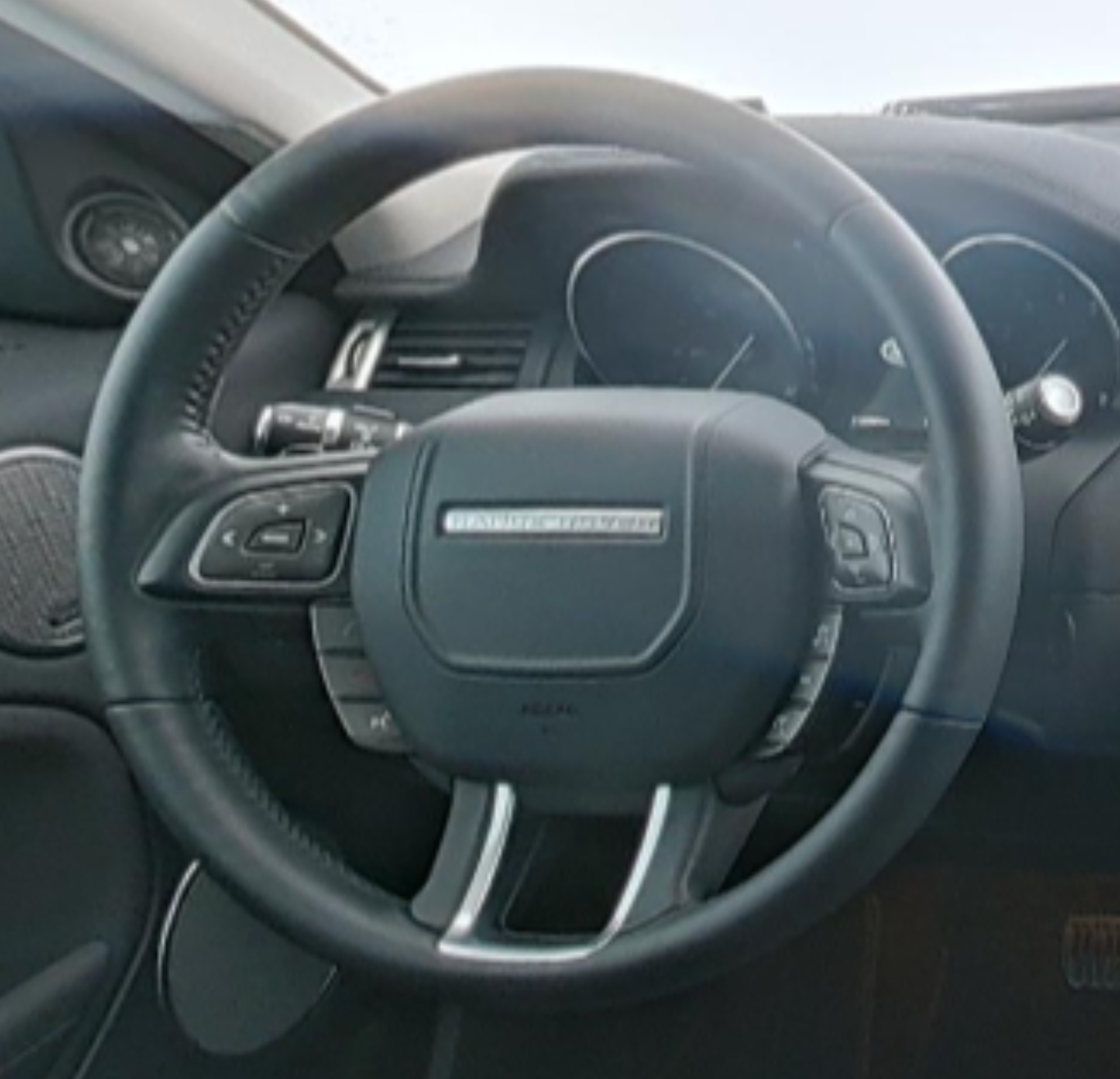 Land Rover Range Rover Aurora 2016 — фото 10