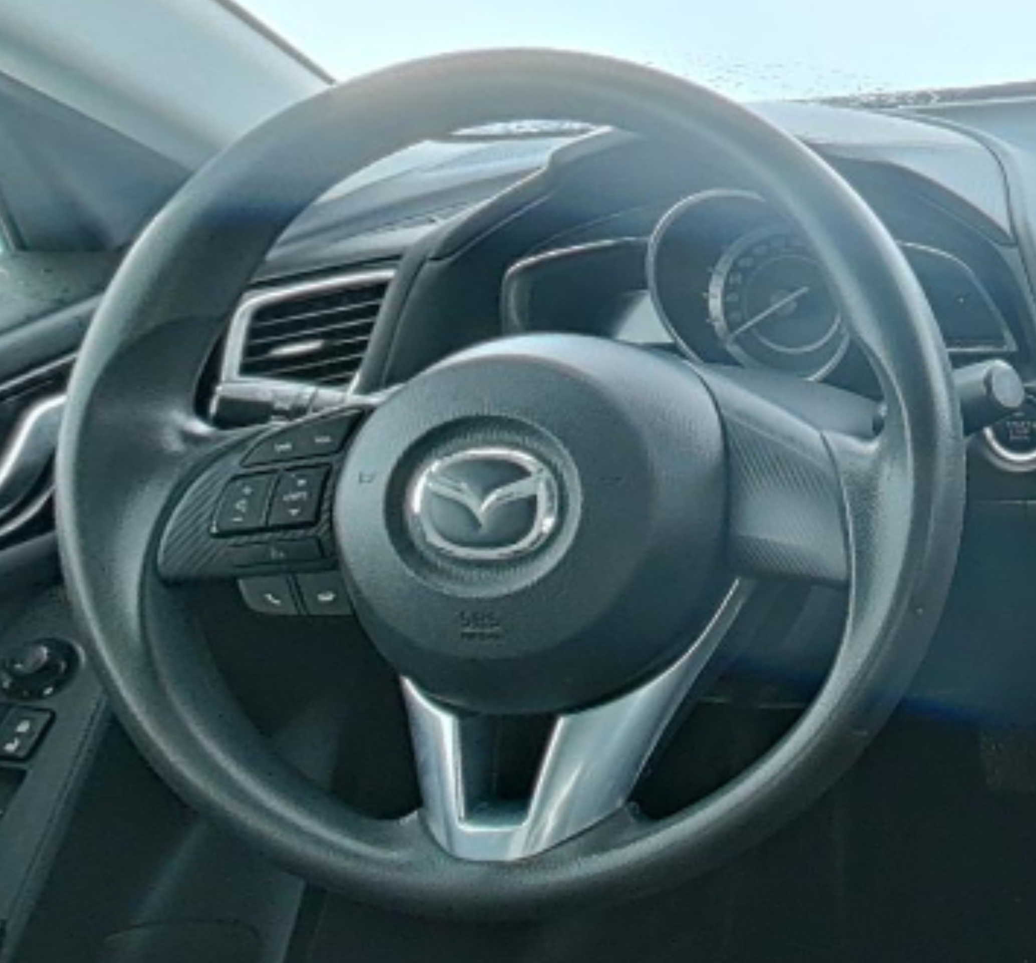 Mazda 3 Axela 2014 — фото 10