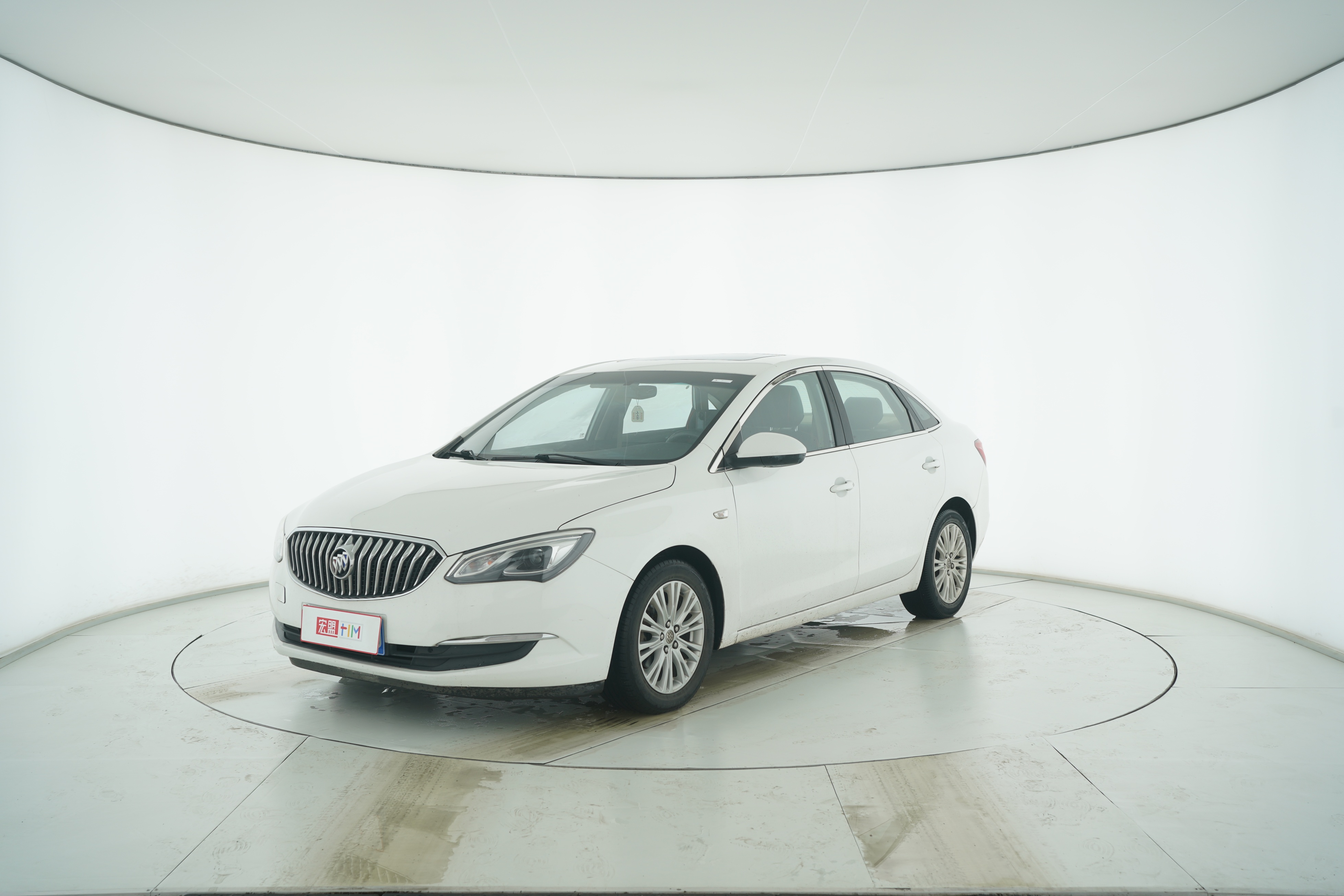 Buick Yinglang 2015 — фото 1