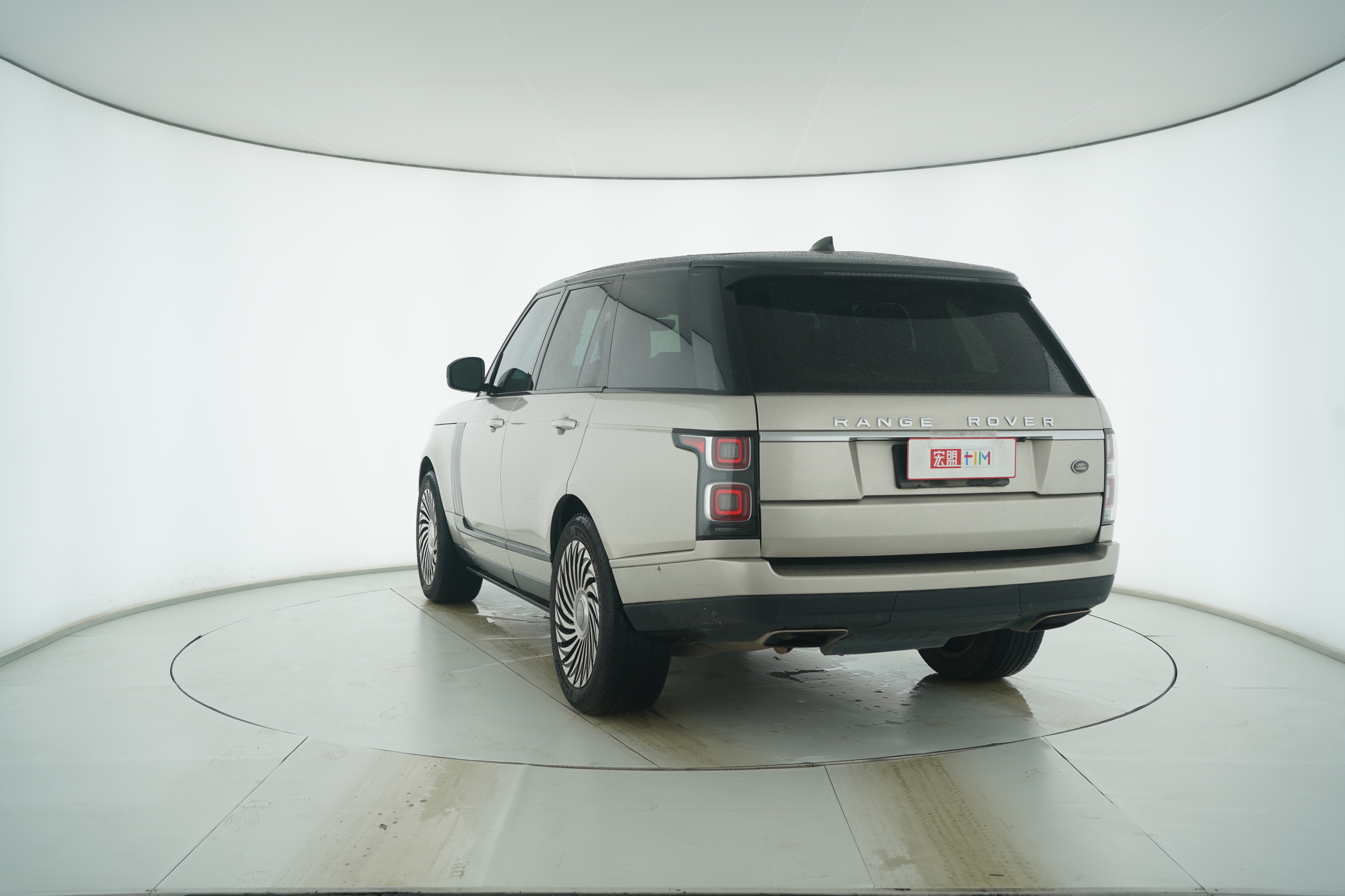 Land Rover Range Rover 2018 — фото 3