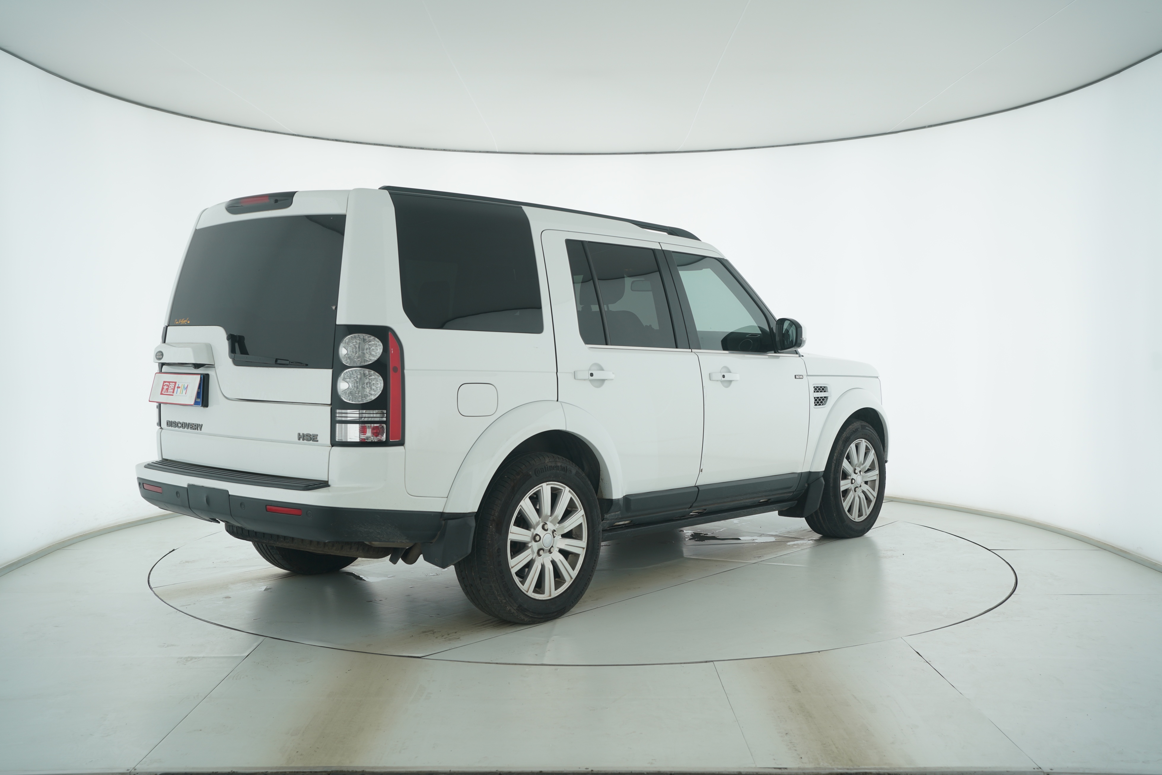 Land Rover Discovery 2016 — фото 4