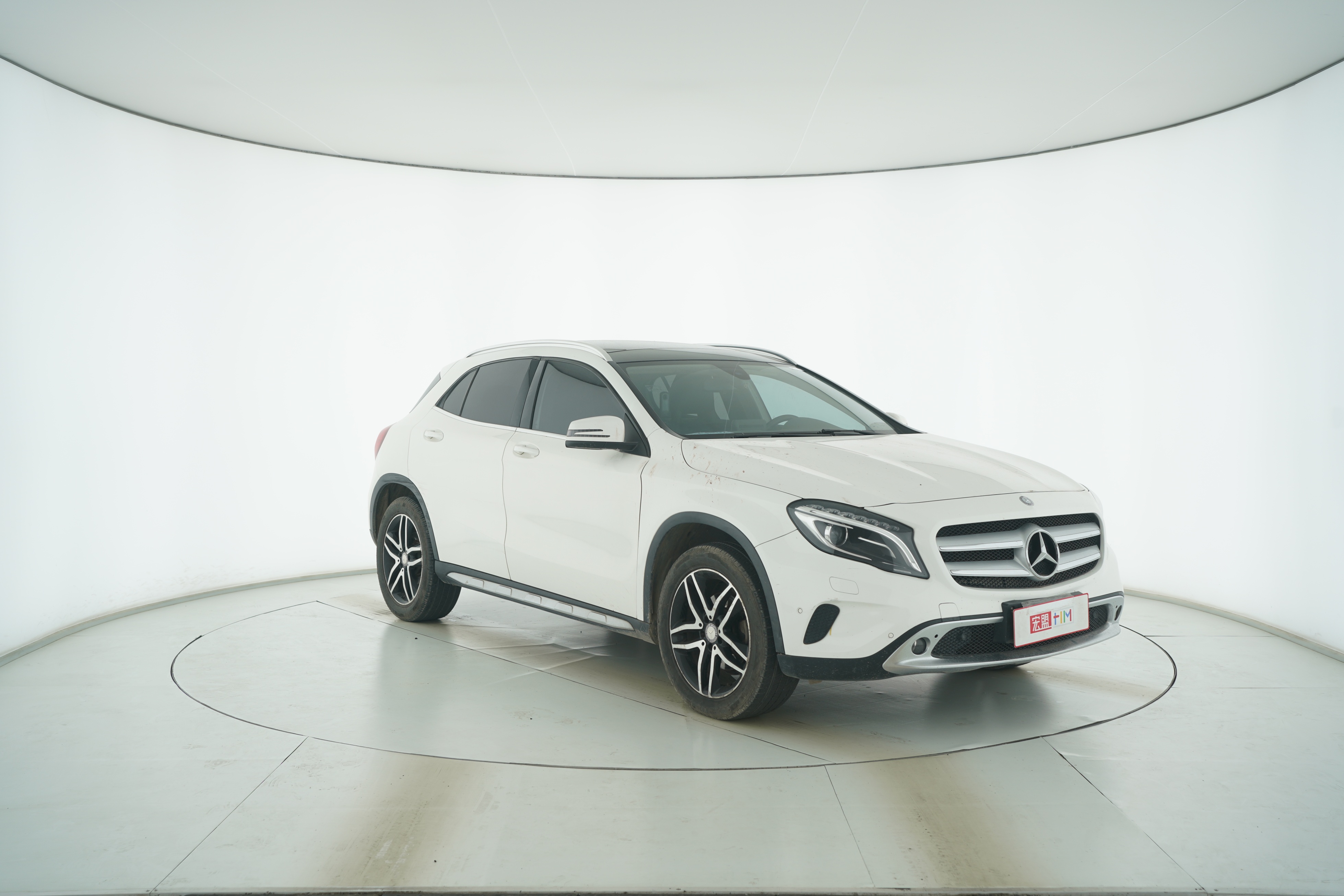 Mercedes Benz GLA 2016 — фото 2