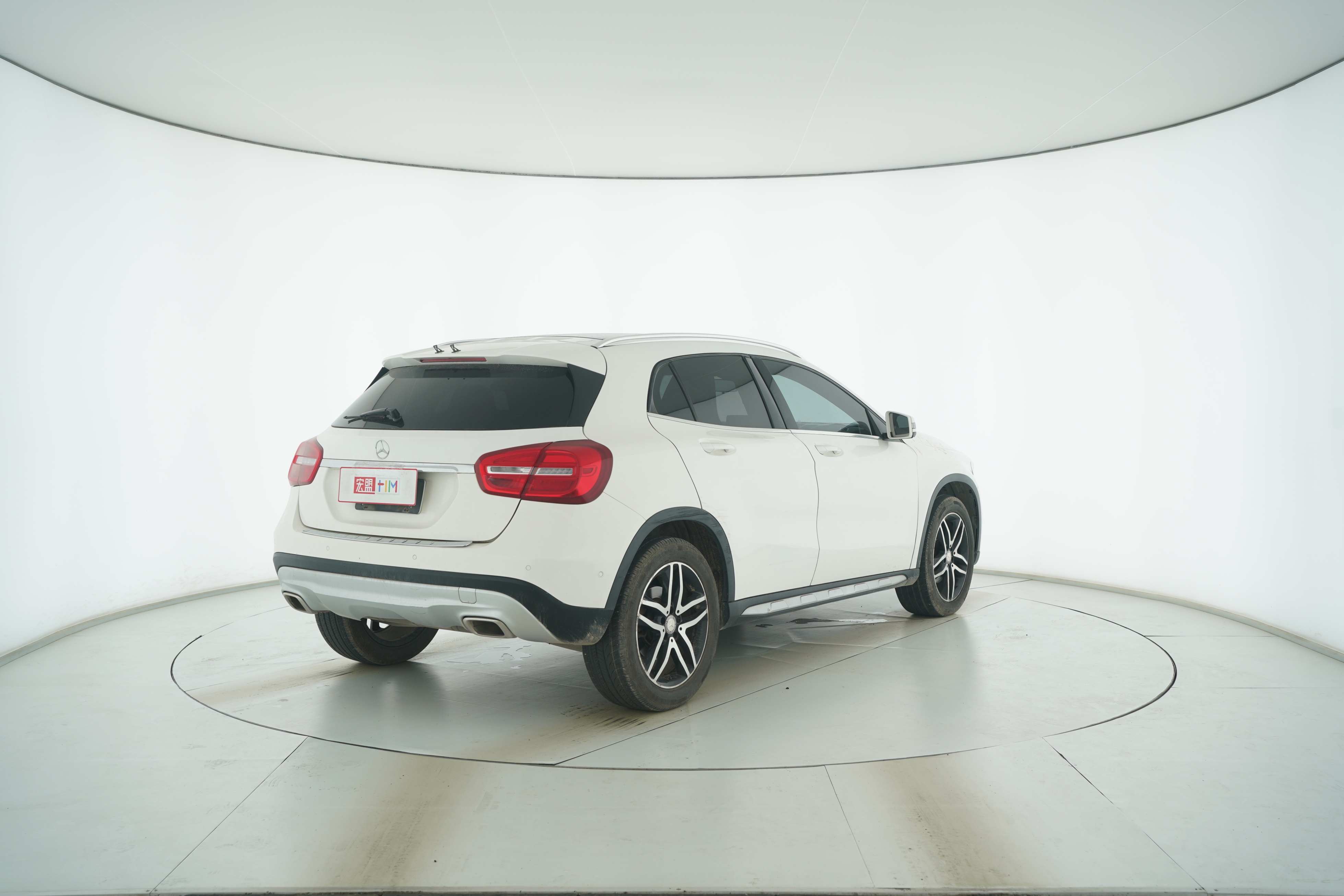 Mercedes Benz GLA 2016 — фото 4