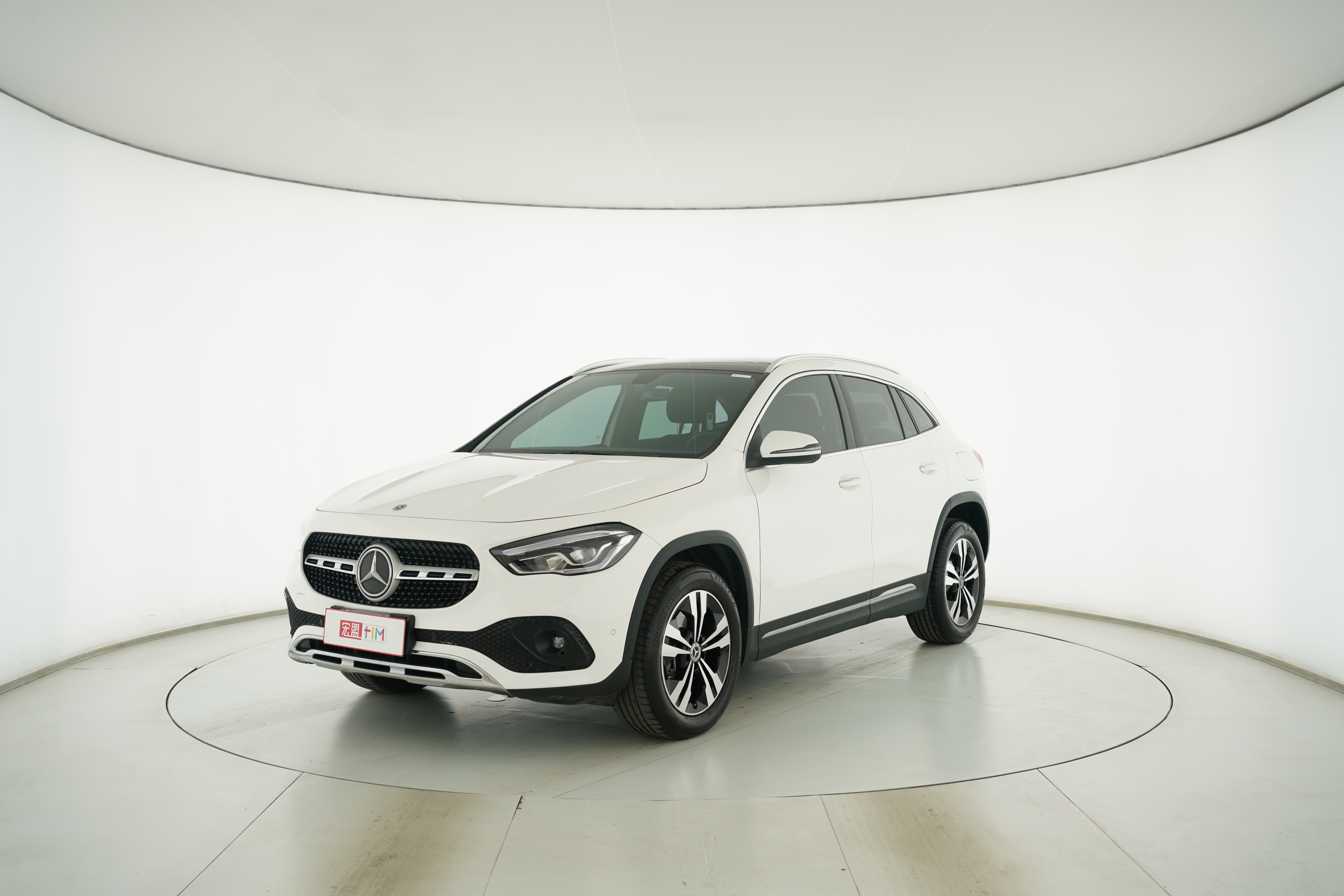 Mercedes Benz GLA 2020 — фото 1