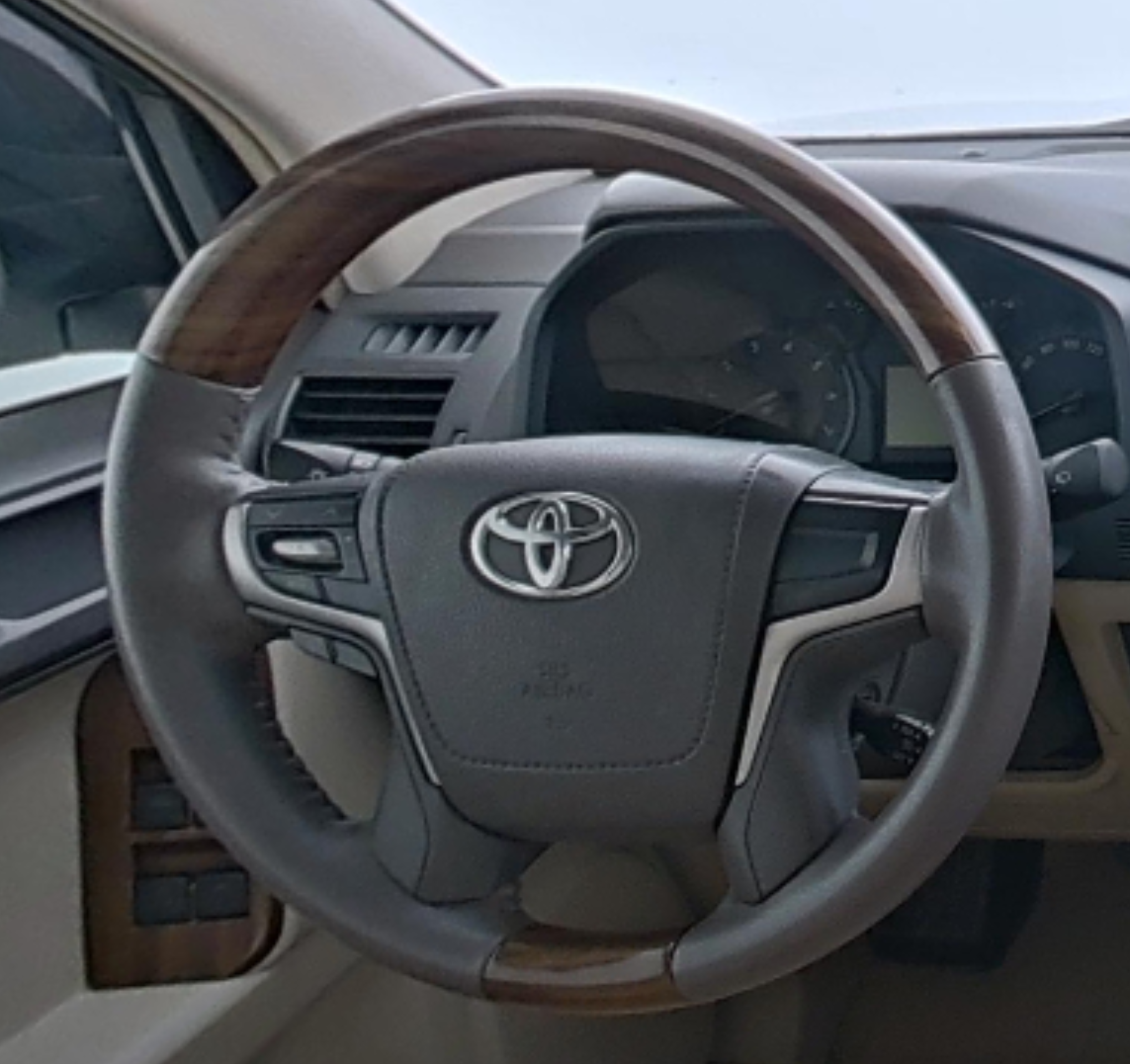 Toyota Prado (Imported) 2015 — фото 10