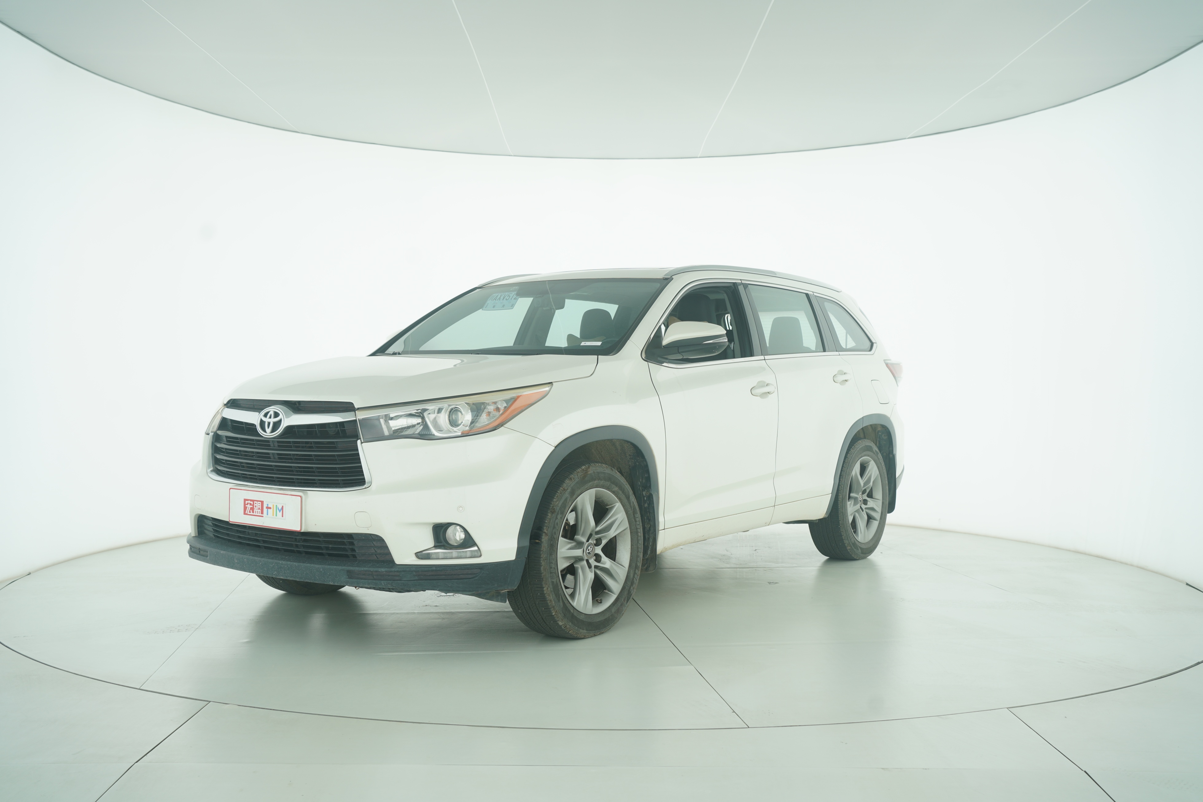 Toyota Highlander 2015 — фото 1