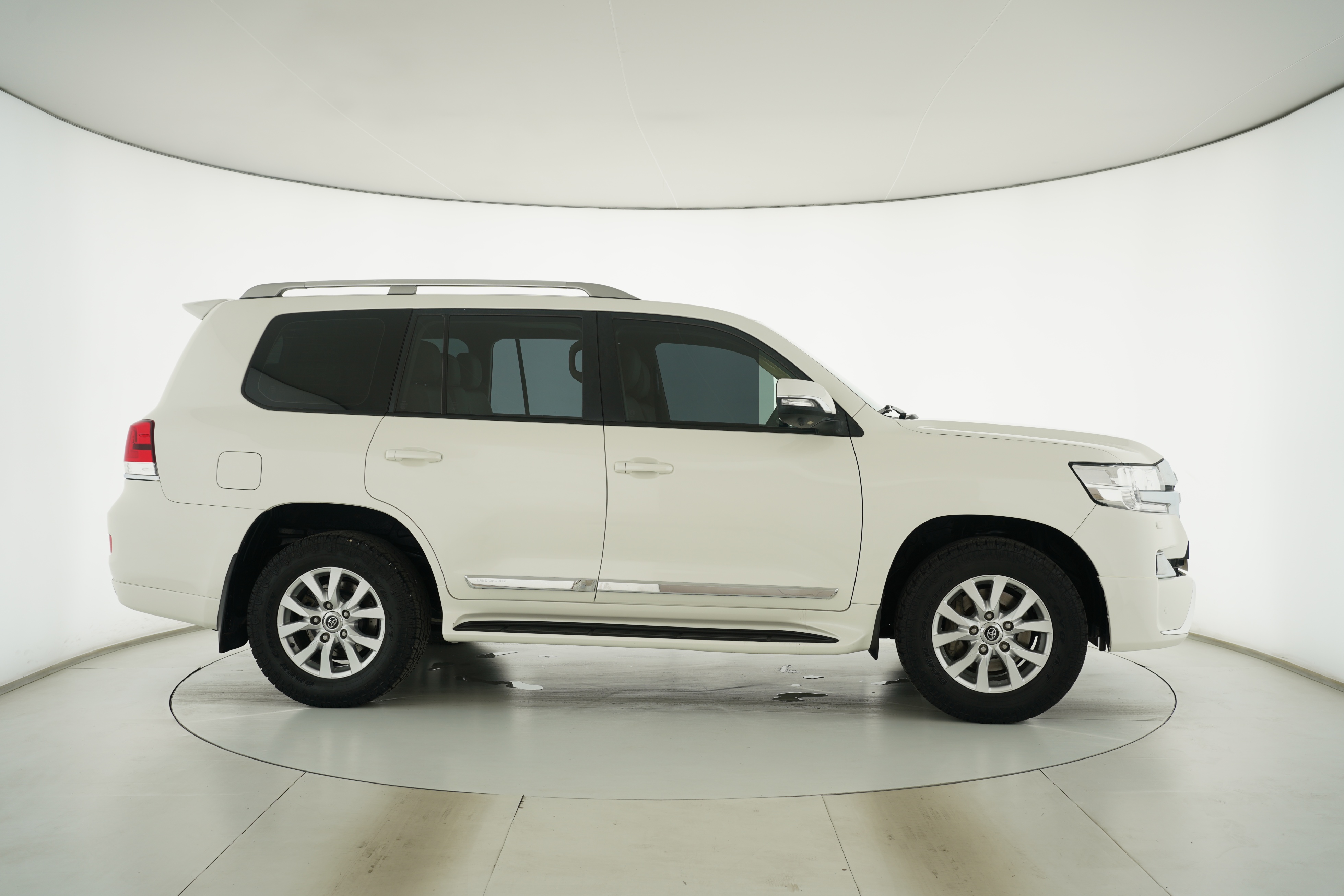 Toyota Land Cruiser (Imported) 2015 — фото 8