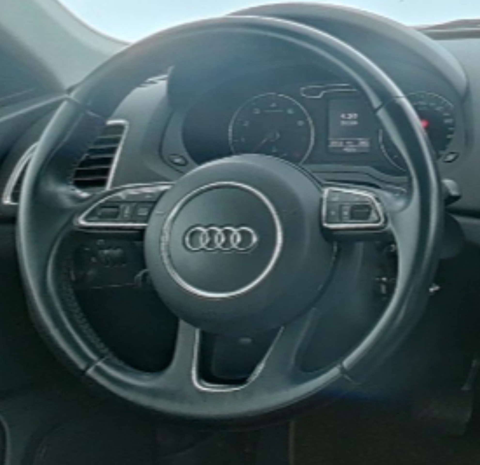 Audi Q3 2013 — фото 10
