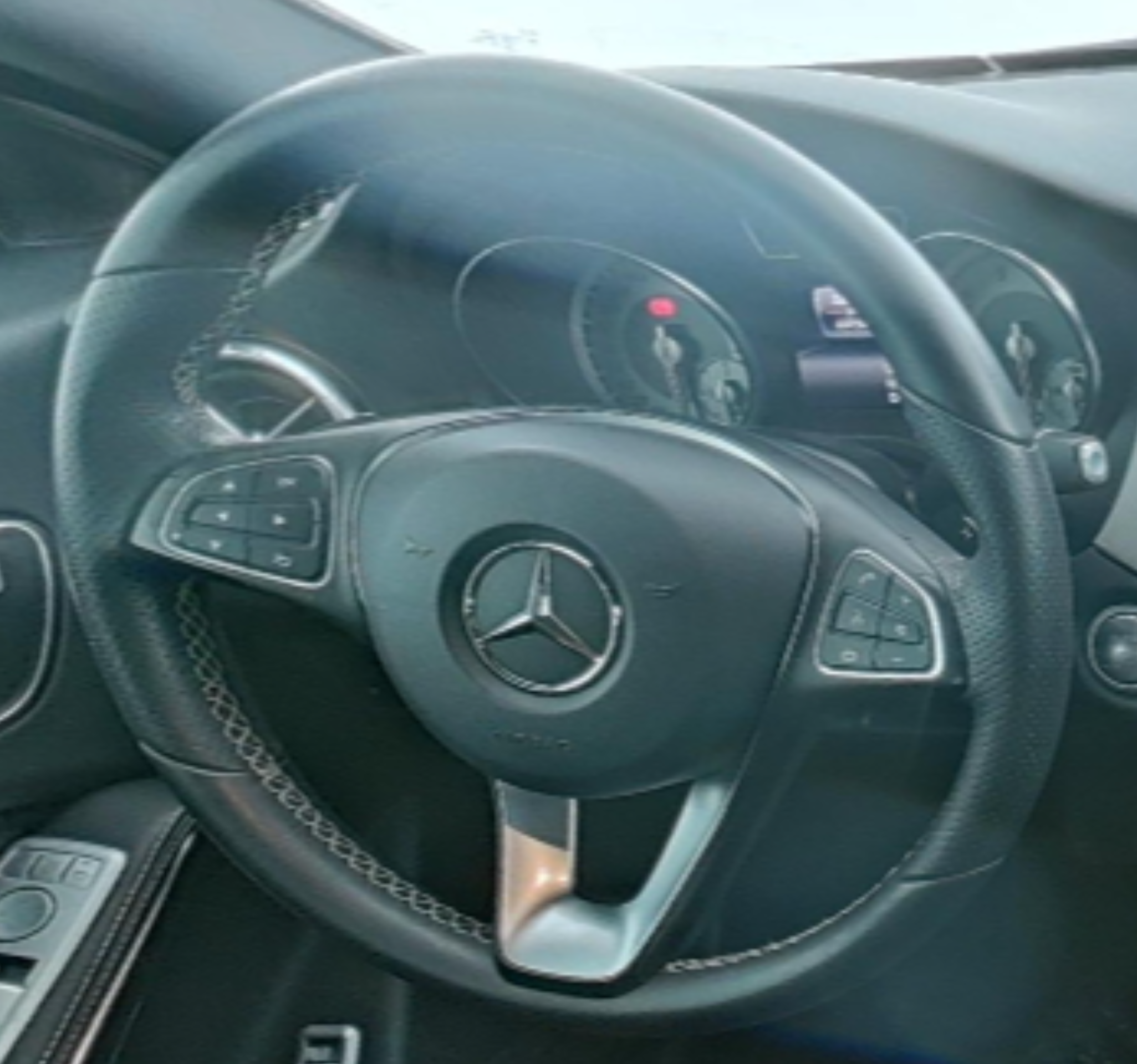 Mercedes Benz GLA-Class 2016 — фото 10