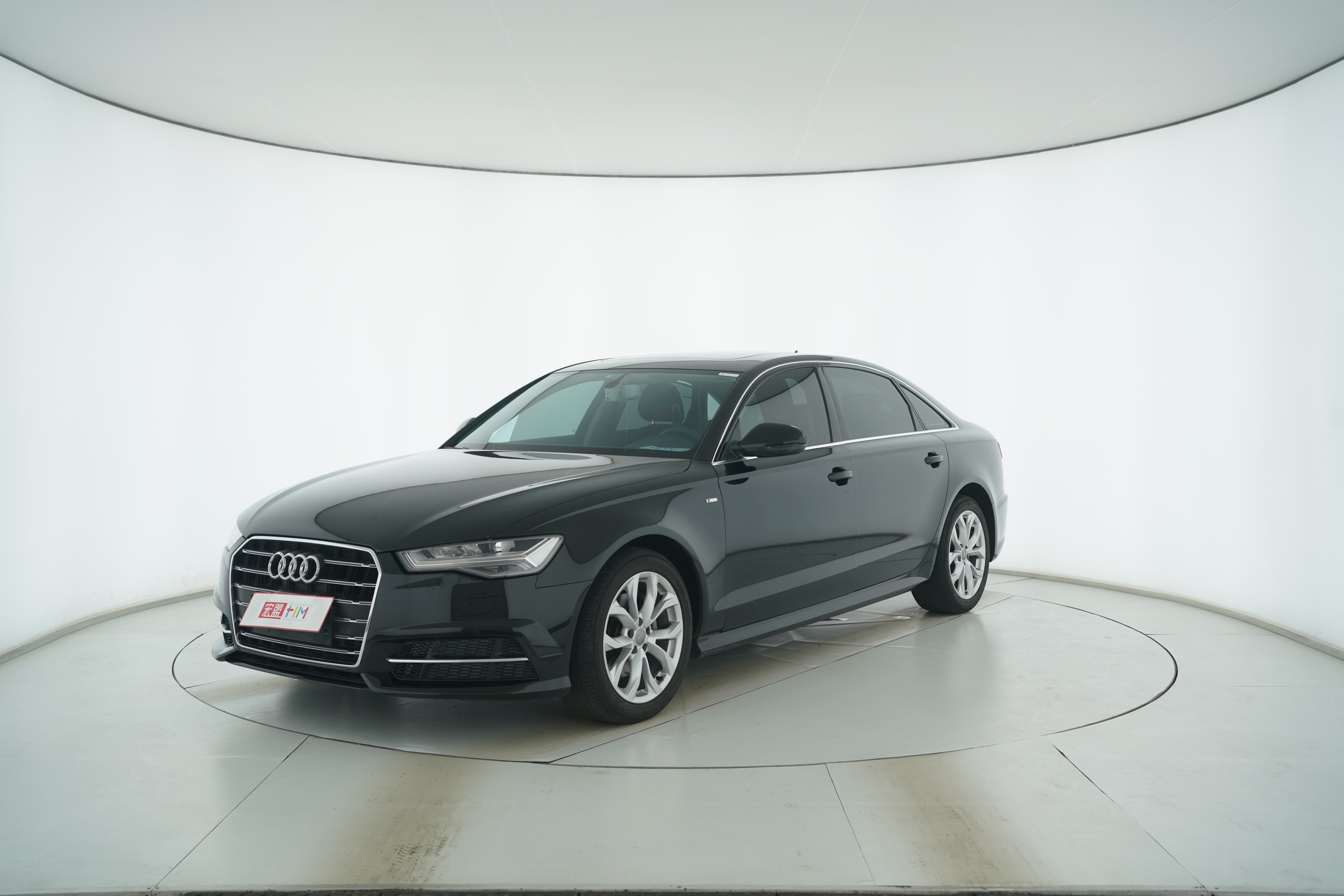 Audi A6L 2018 — фото 1
