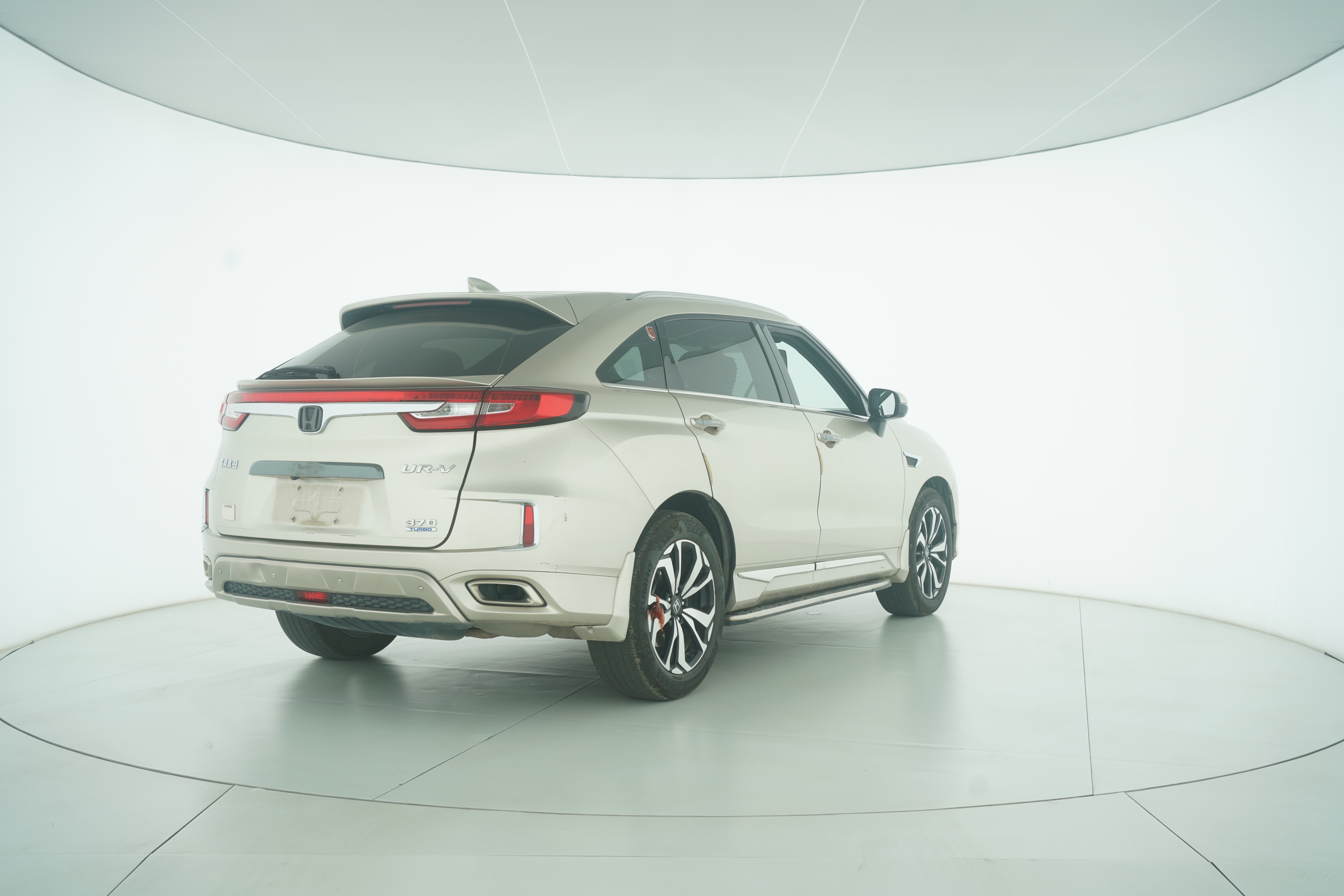Honda UR-V 2017 — фото 4