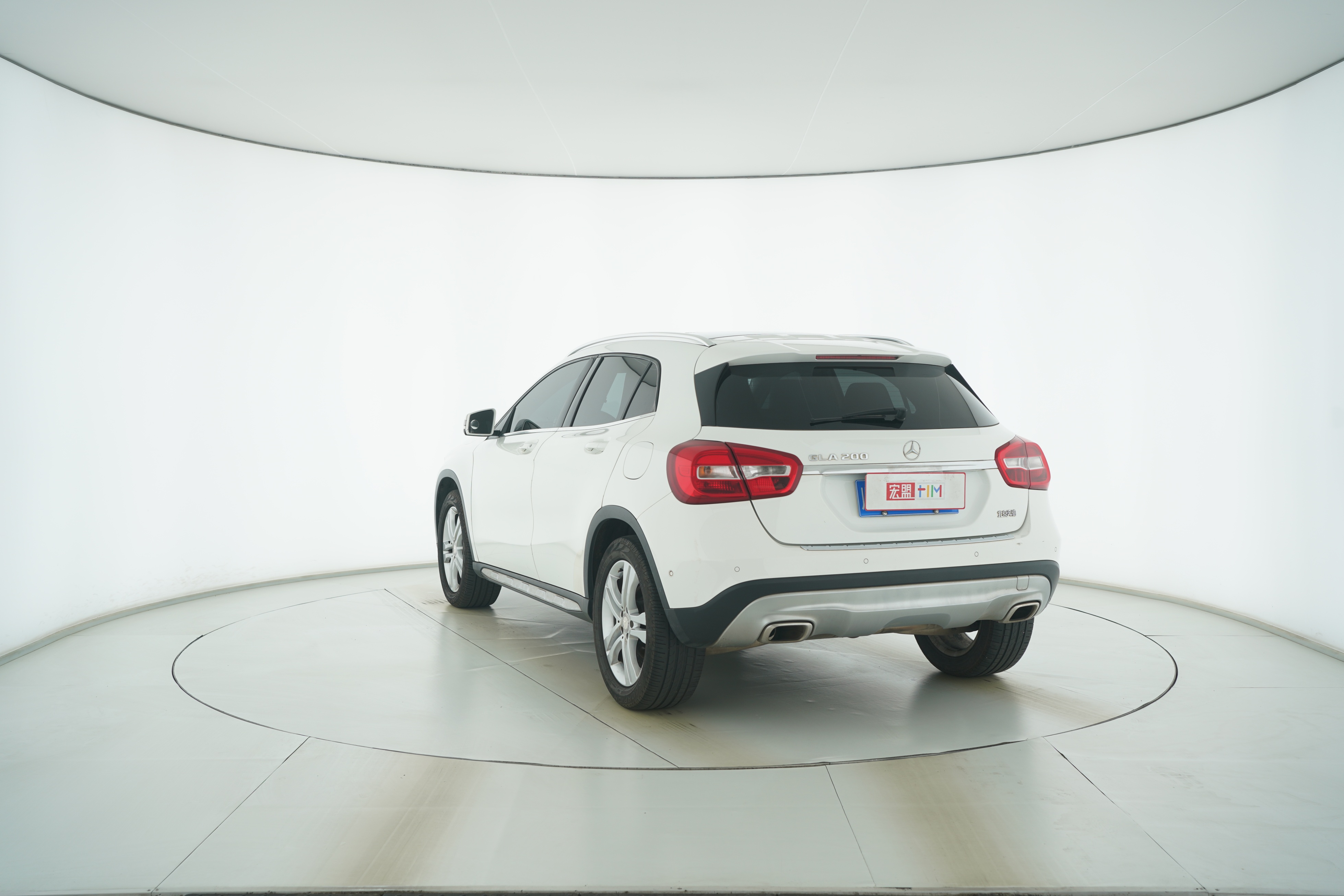 Mercedes Benz GLA 2016 — фото 3