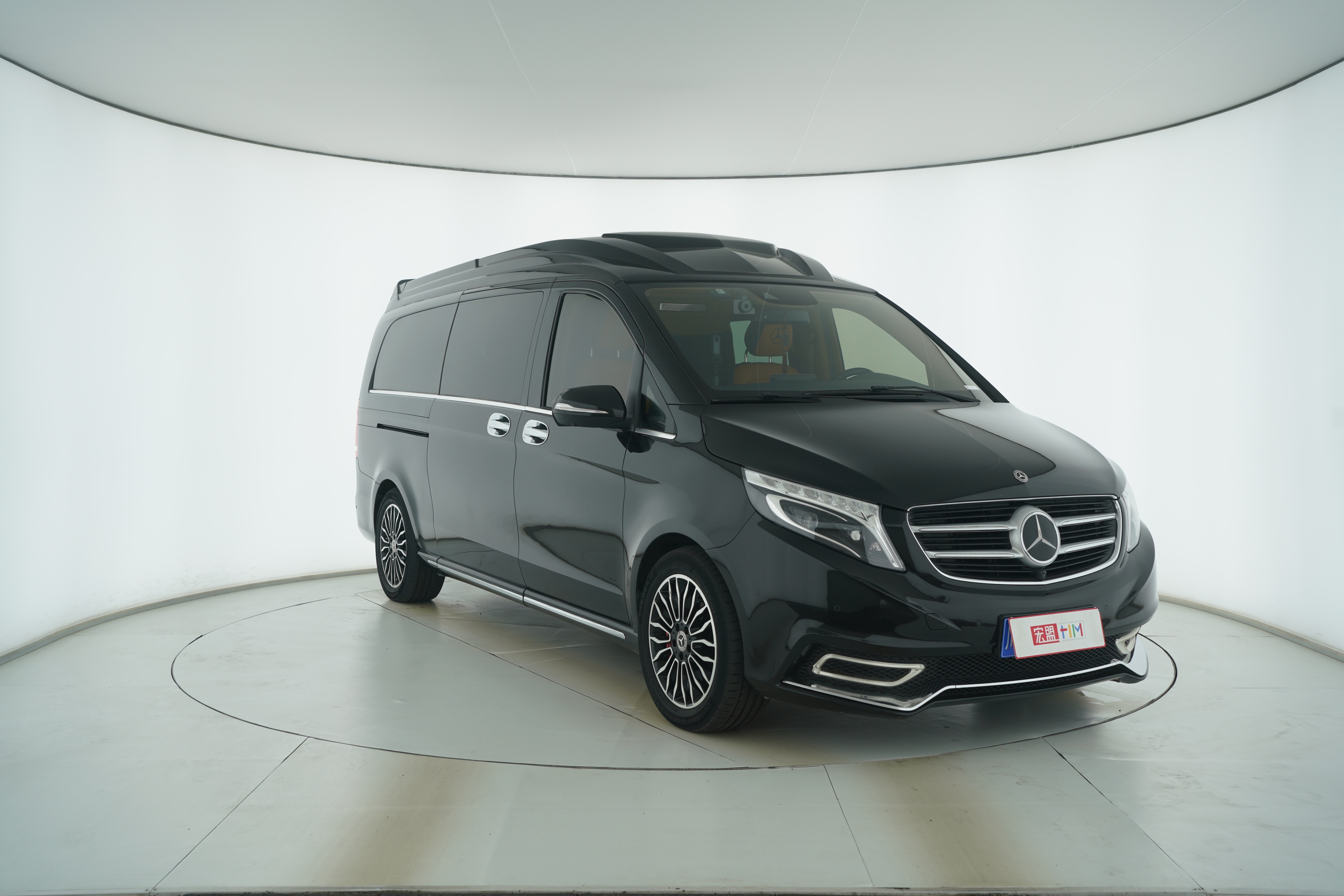 Mercedes Benz V-Class 2018 — фото 2