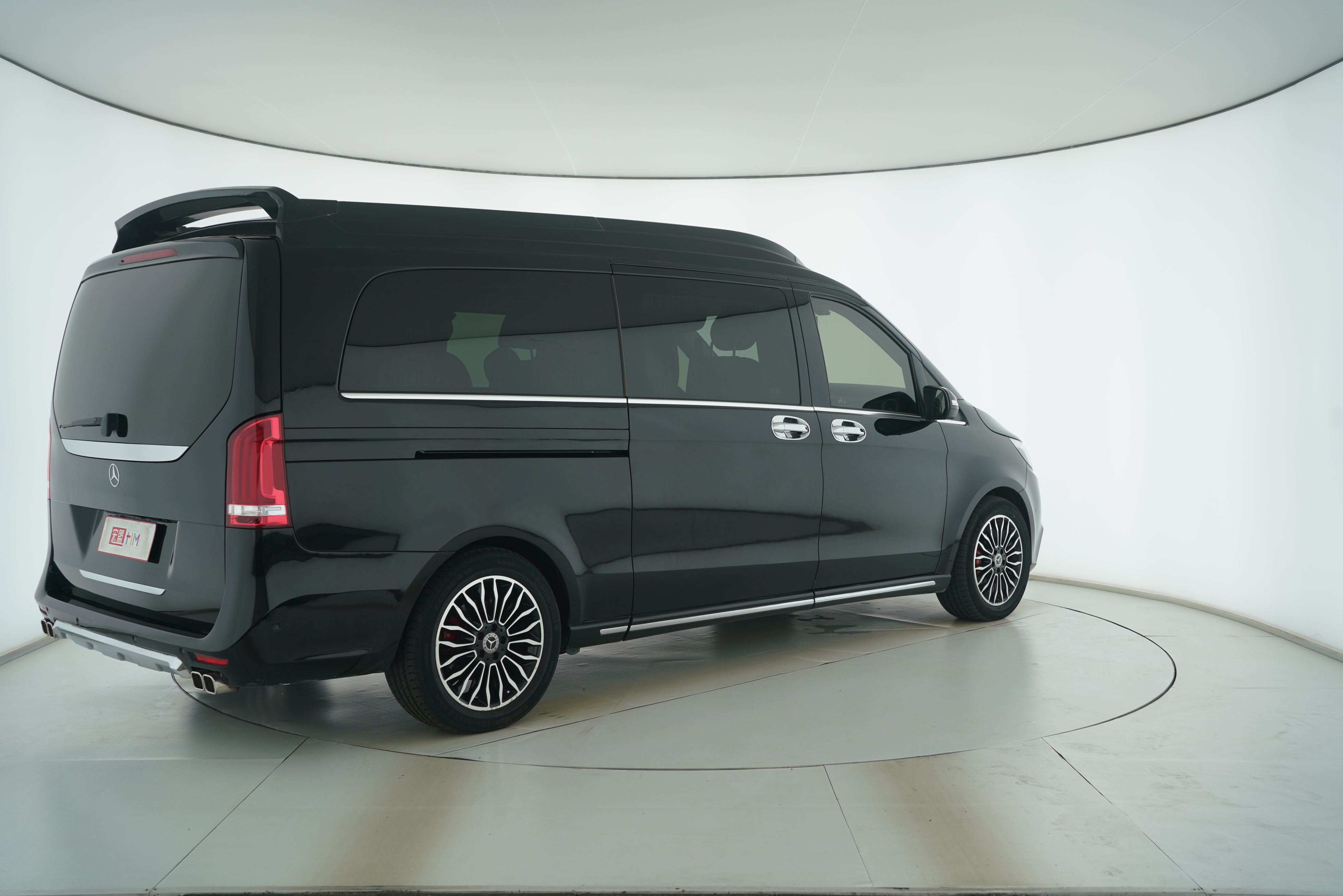 Mercedes Benz V-Class 2018 — фото 4