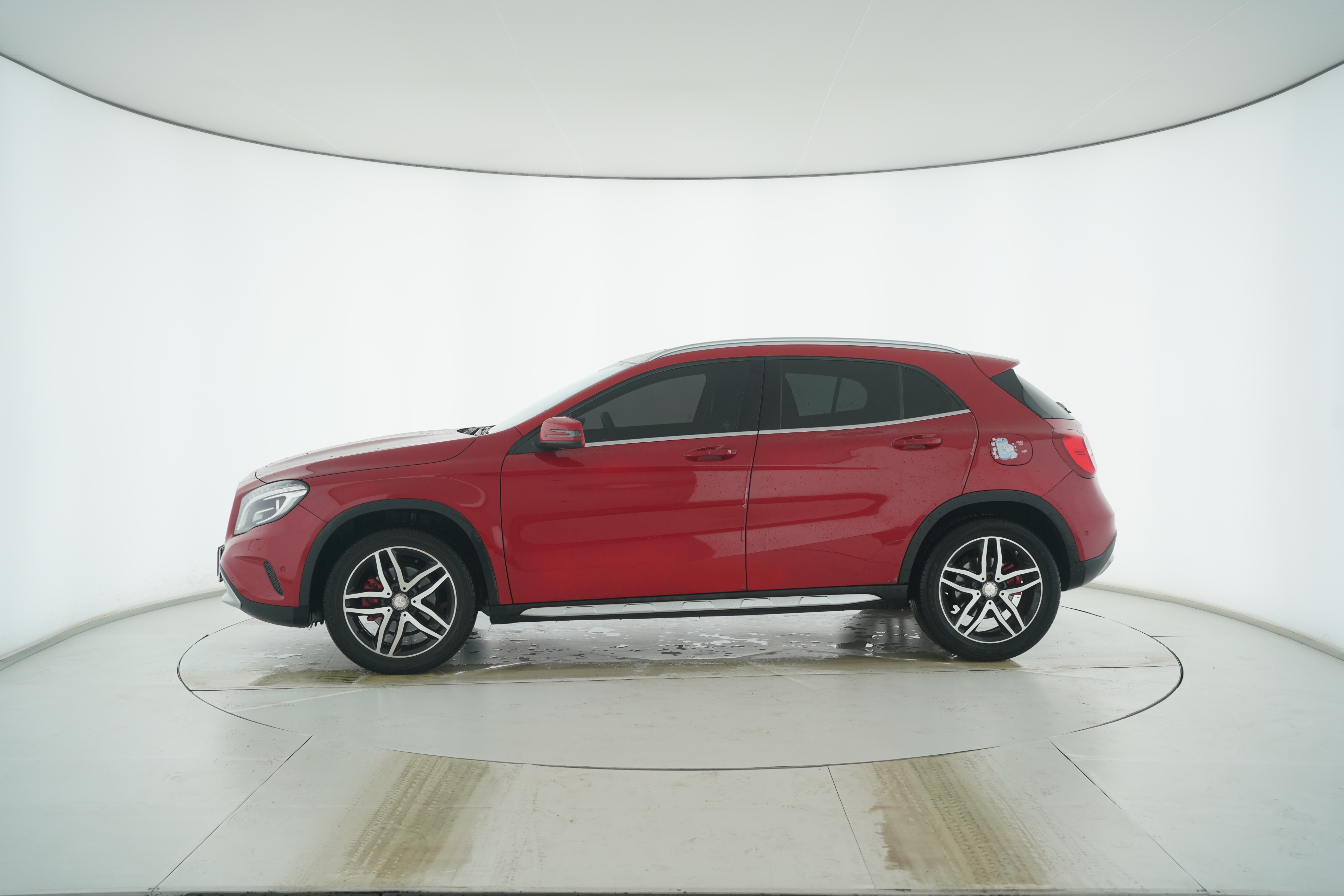 Mercedes Benz GLA 2016 — фото 7