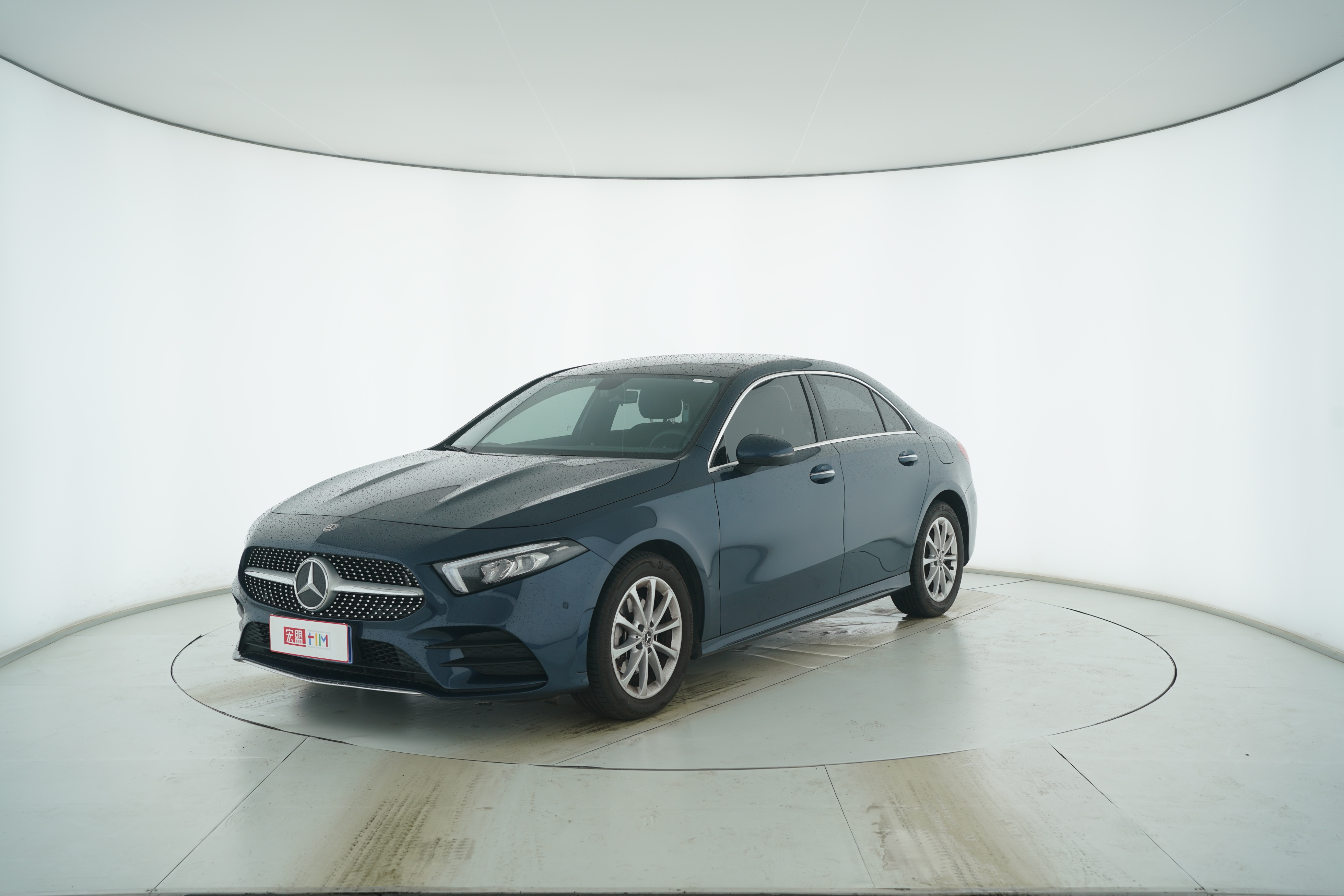 Mercedes Benz A-Class 2020 — фото 1