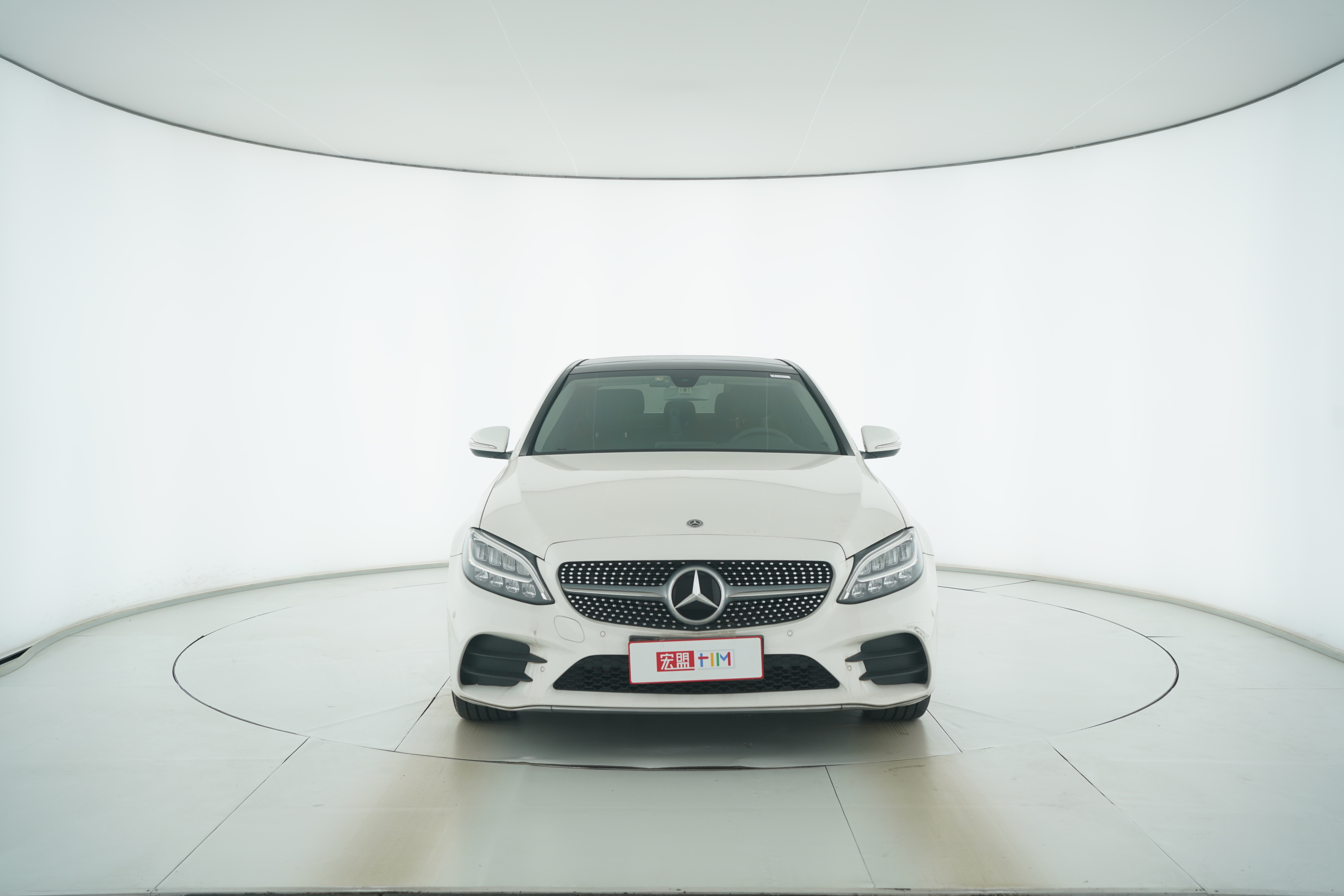 Mercedes Benz C-Class 2019 — фото 5