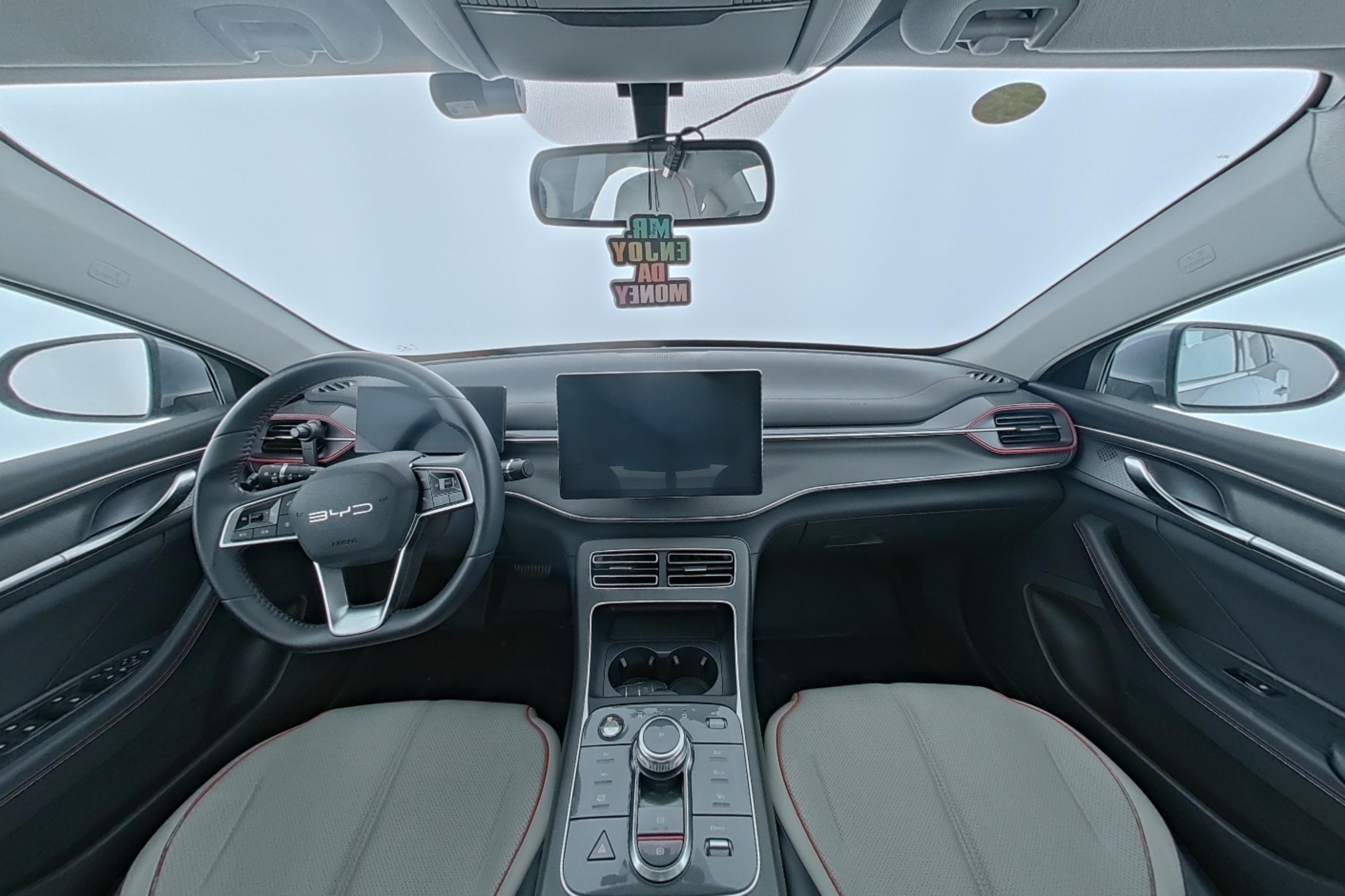 BYD QIN PLUS Hybrid 2021 — фото 9